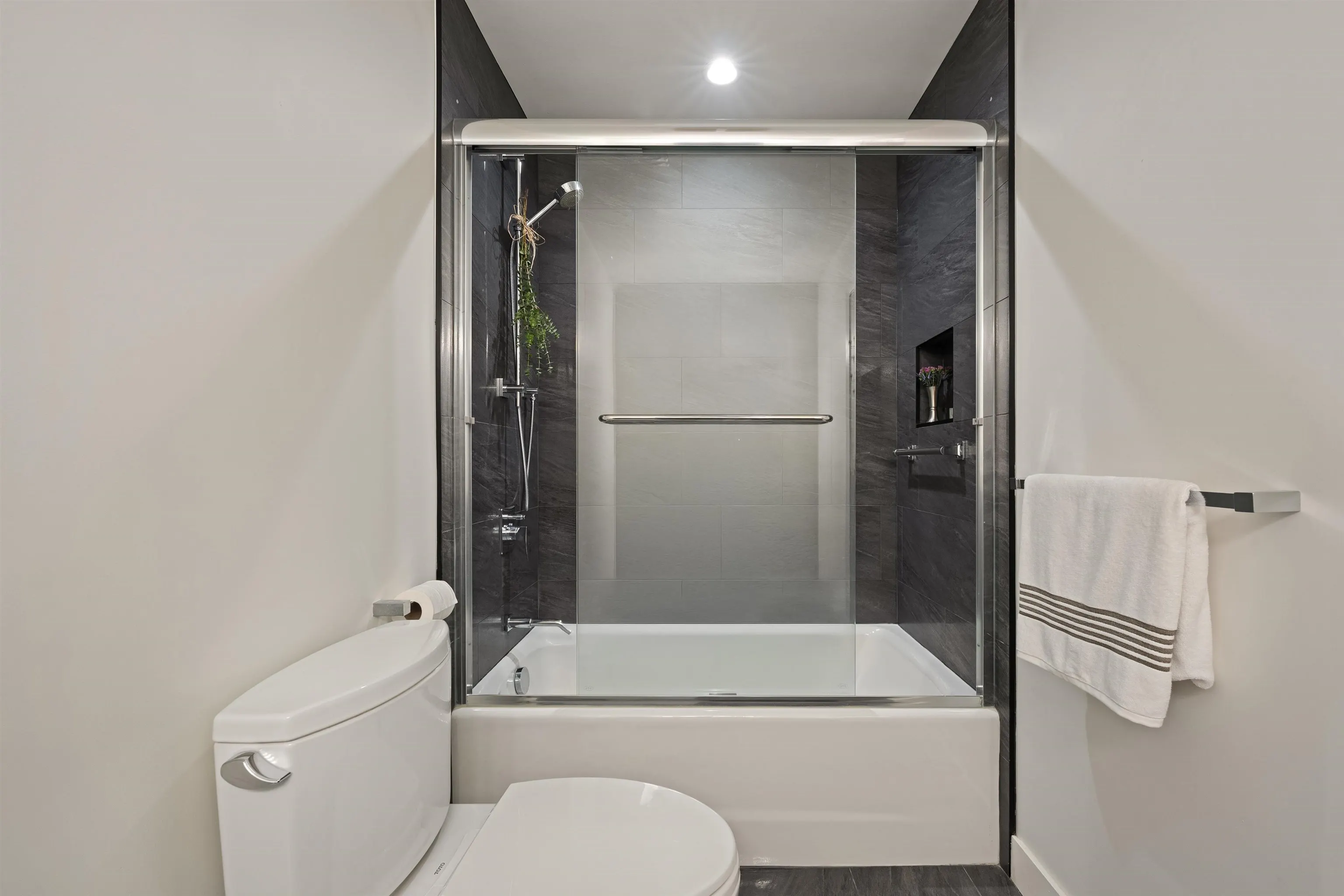 1420 Duchess Avenue #114