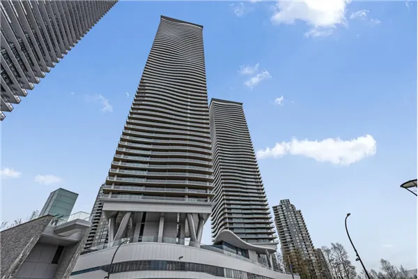 4890 Lougheed Highway #3207