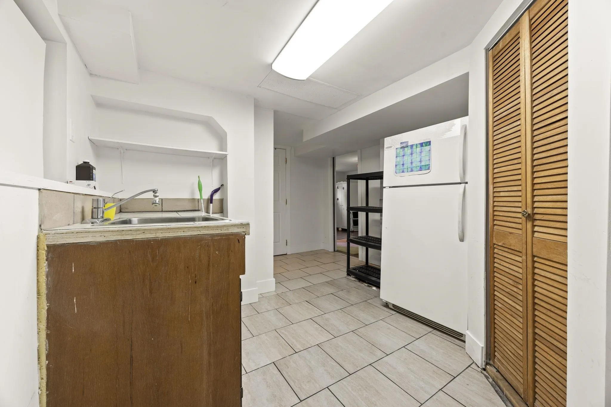 300 Tenth Avenue