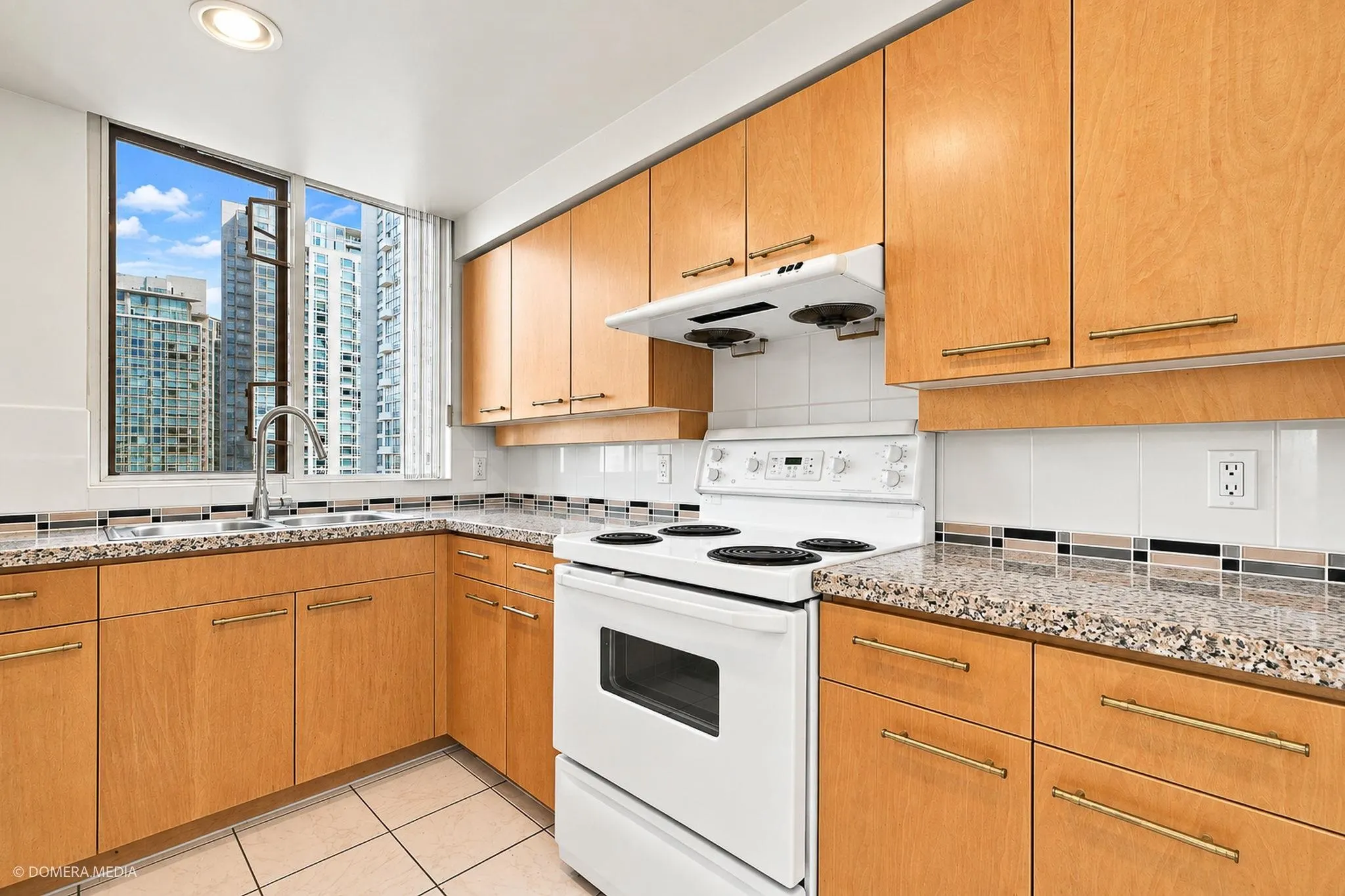 139 Drake Street #17D