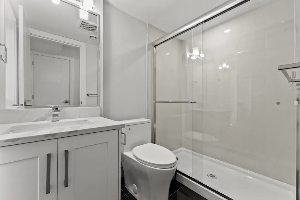19631 55a Avenue #32
