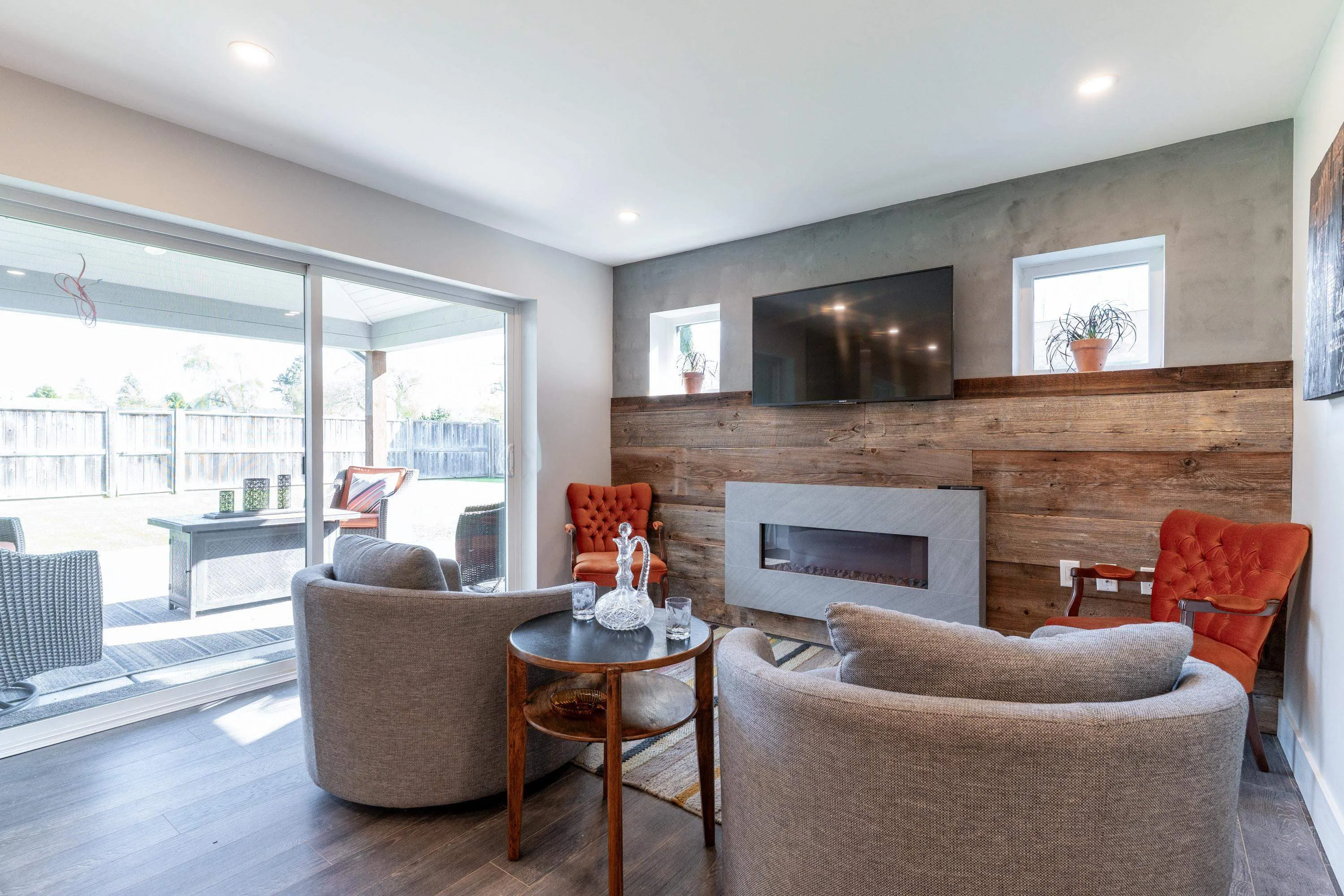 5365 Maple Crescent