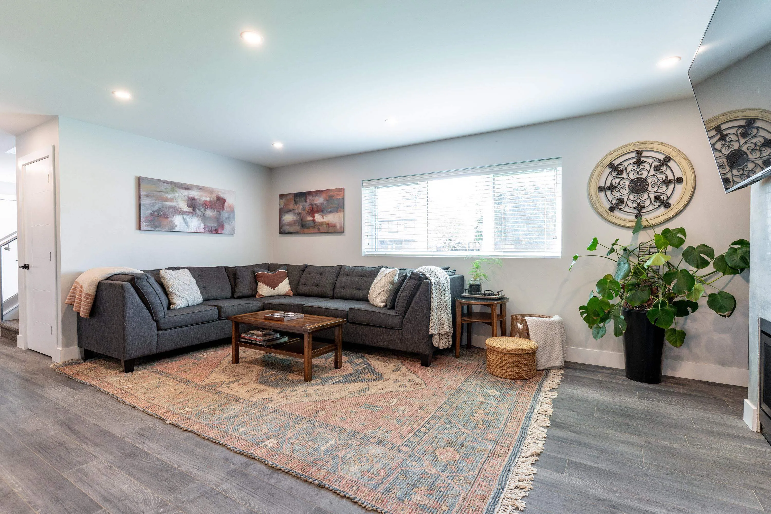 5365 Maple Crescent