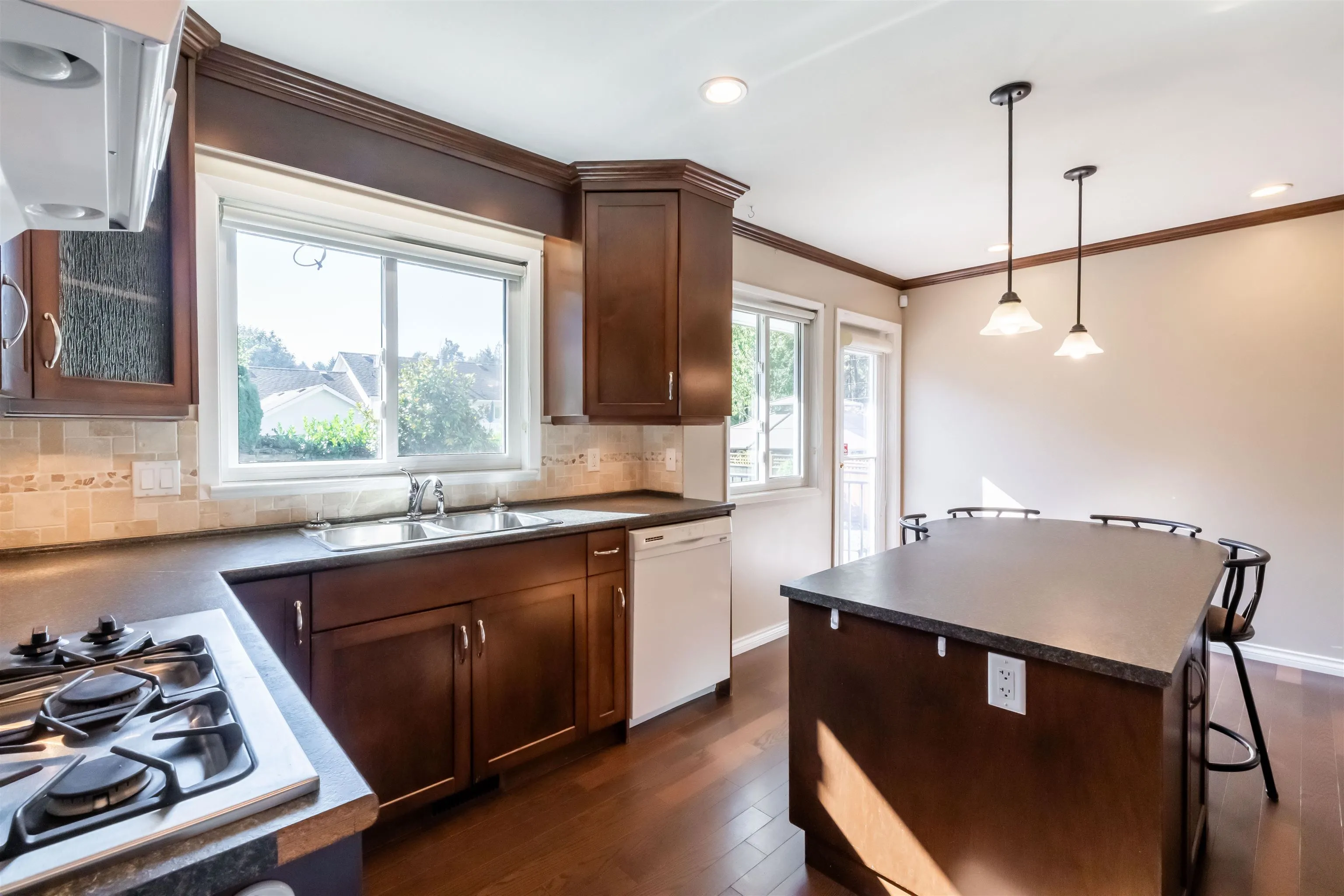10145 Brentwood Drive