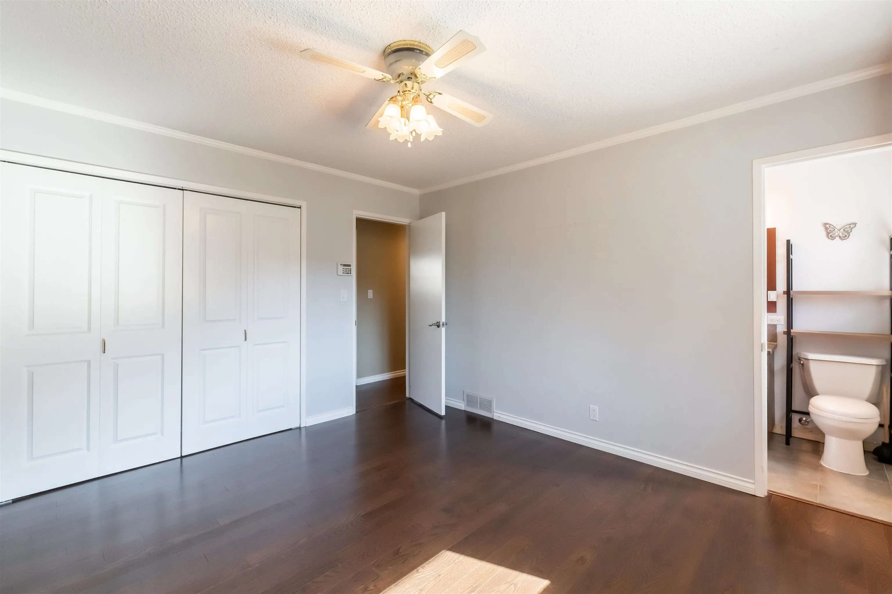 10145 Brentwood Drive