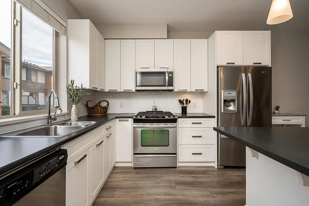 34248 King Road #41