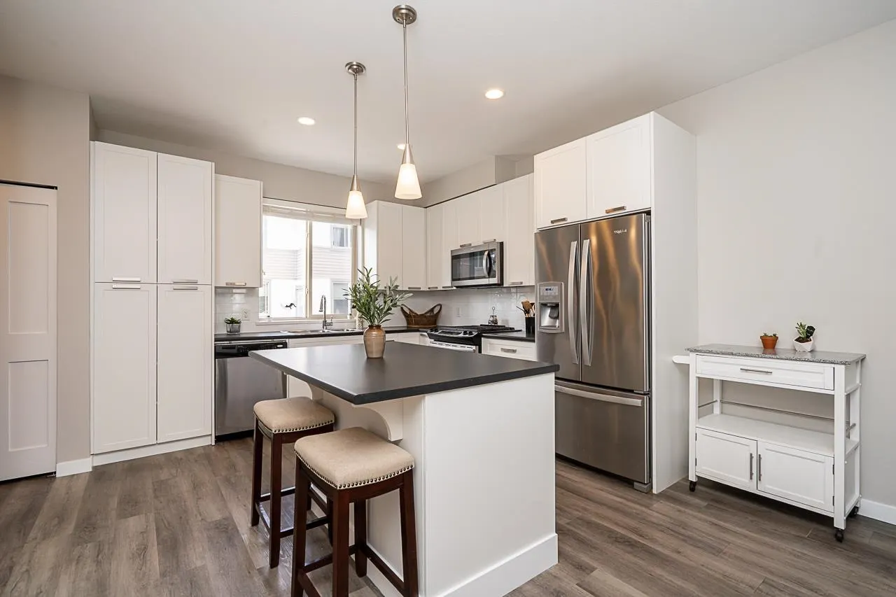 34248 King Road #41