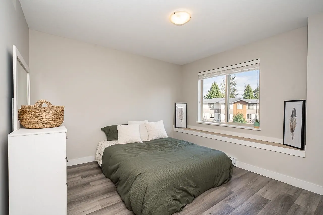 34248 King Road #41