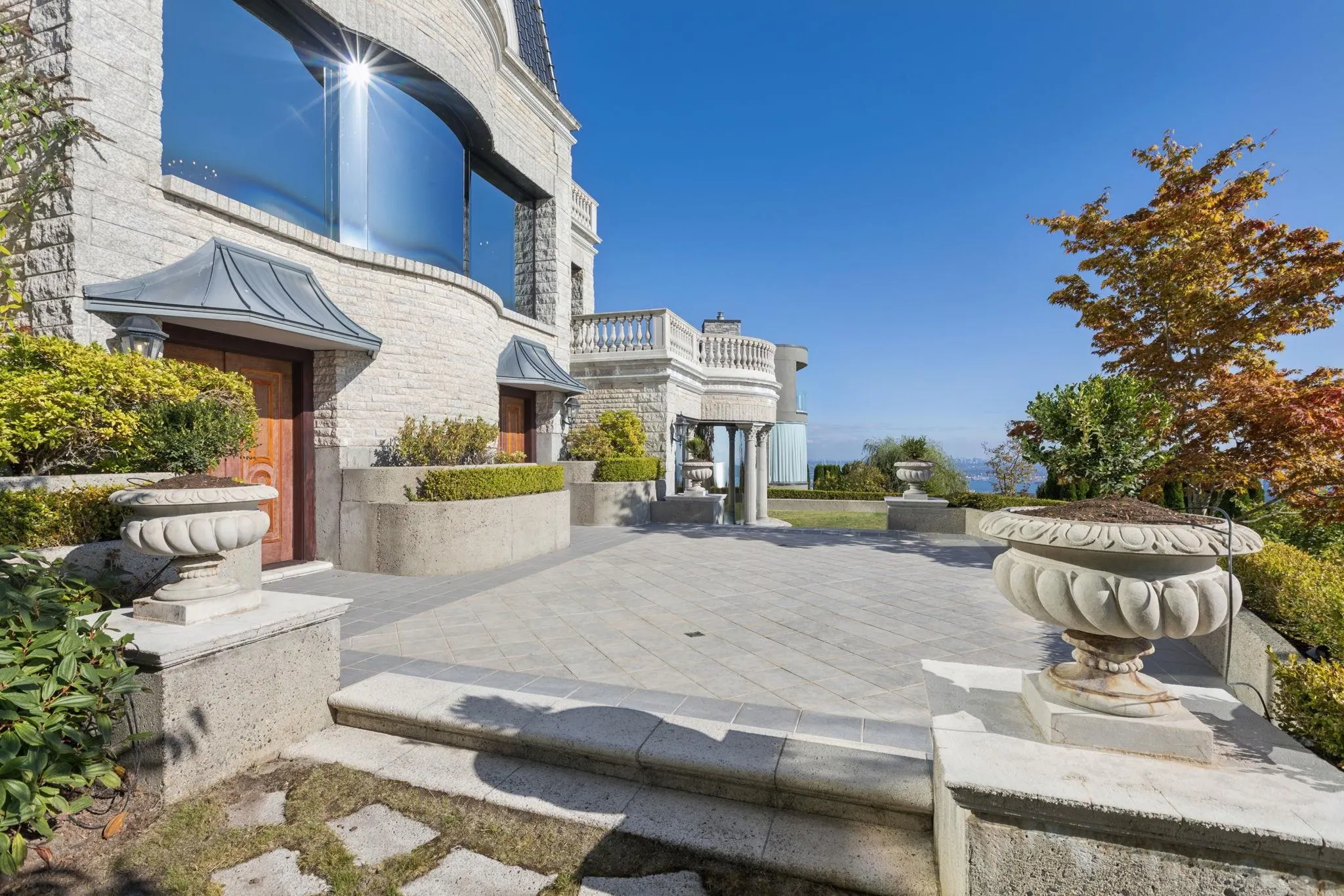 1471 Bramwell Road