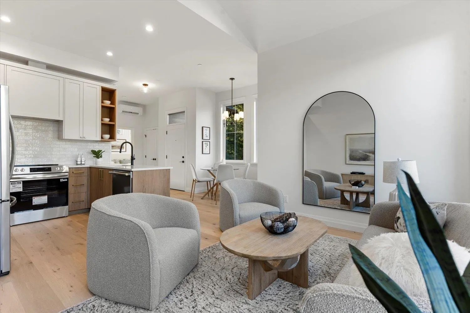 32276 Silver Creek Drive