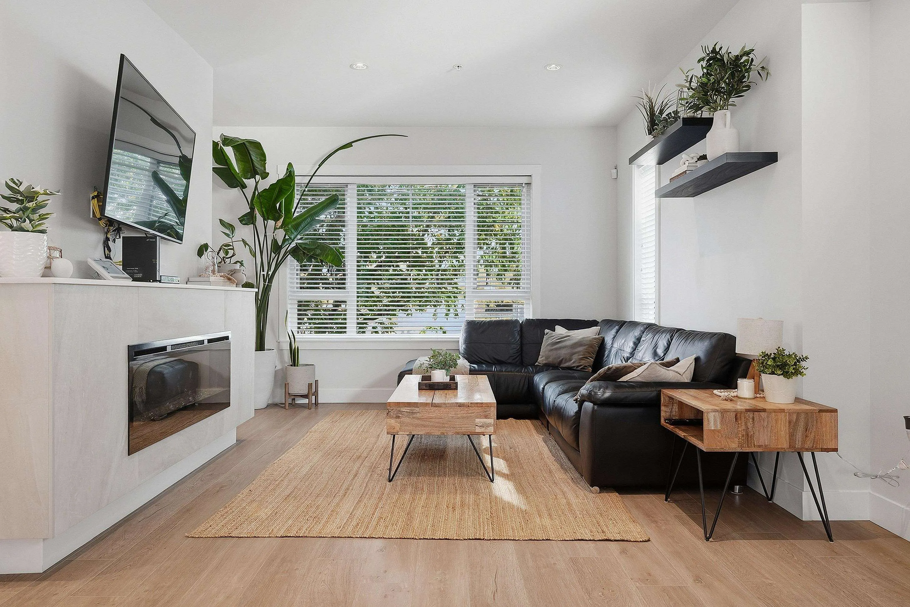 22128 48a Avenue #36