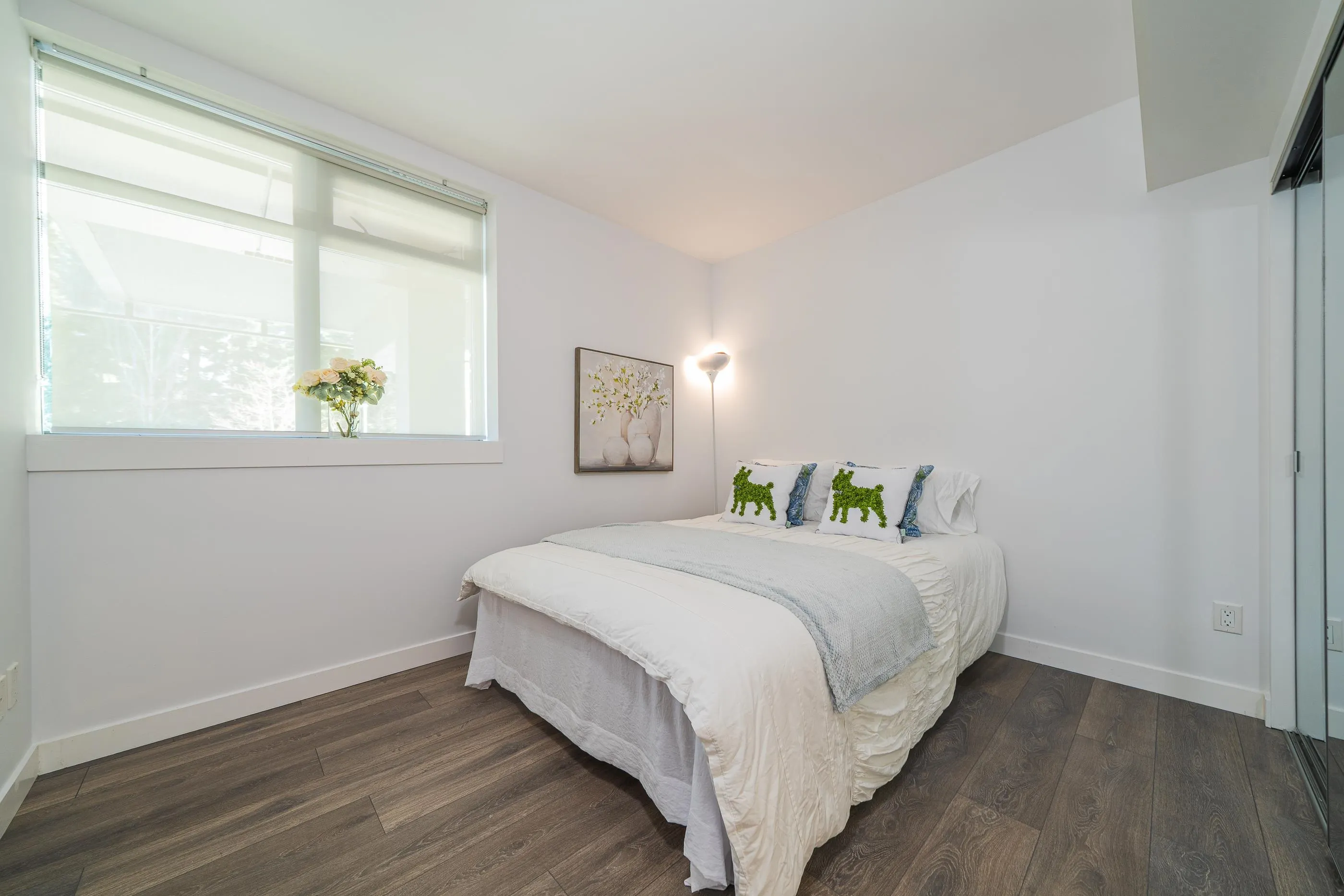 5782 Berton Avenue #203