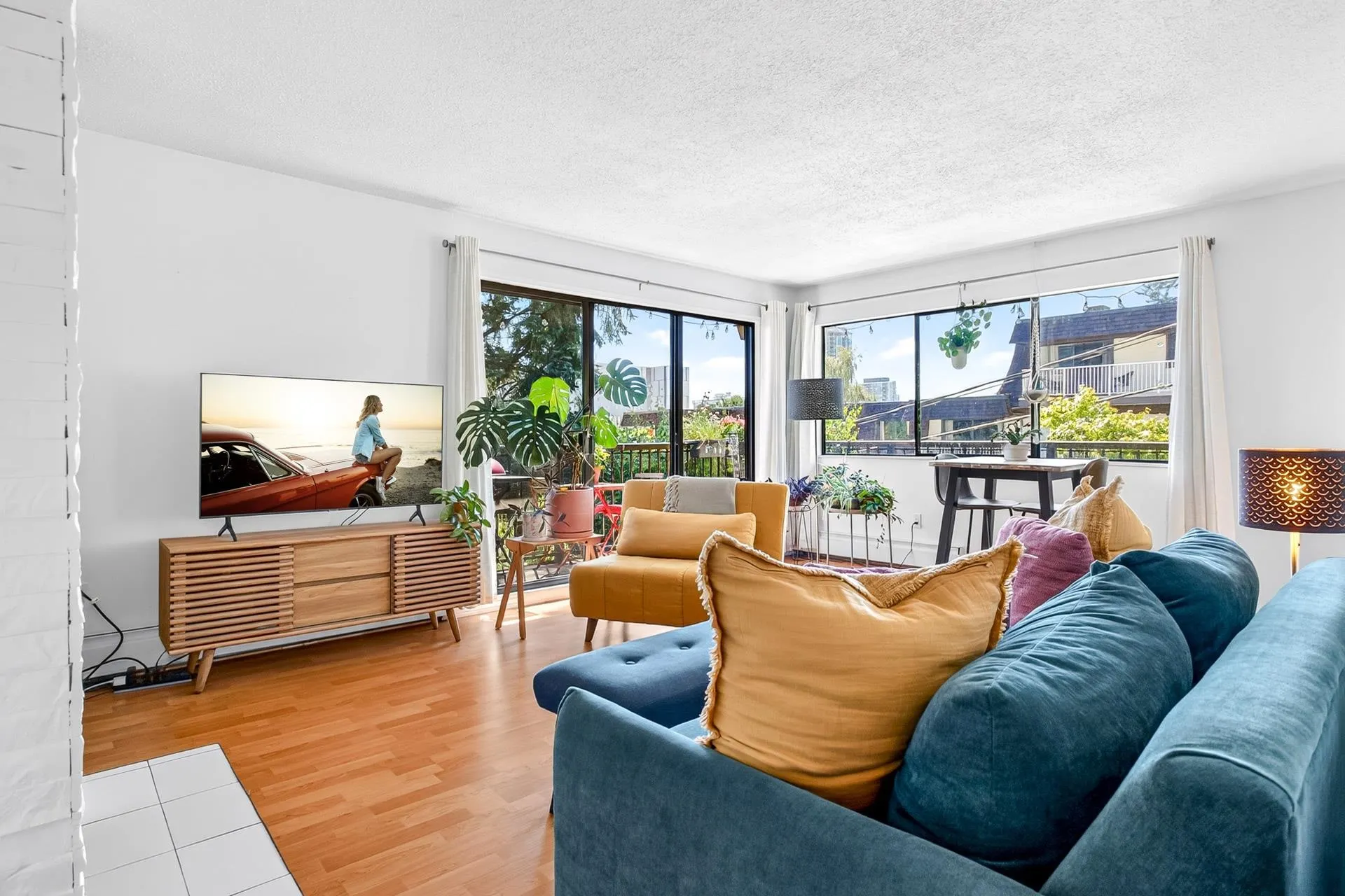 338 Ward Street #201