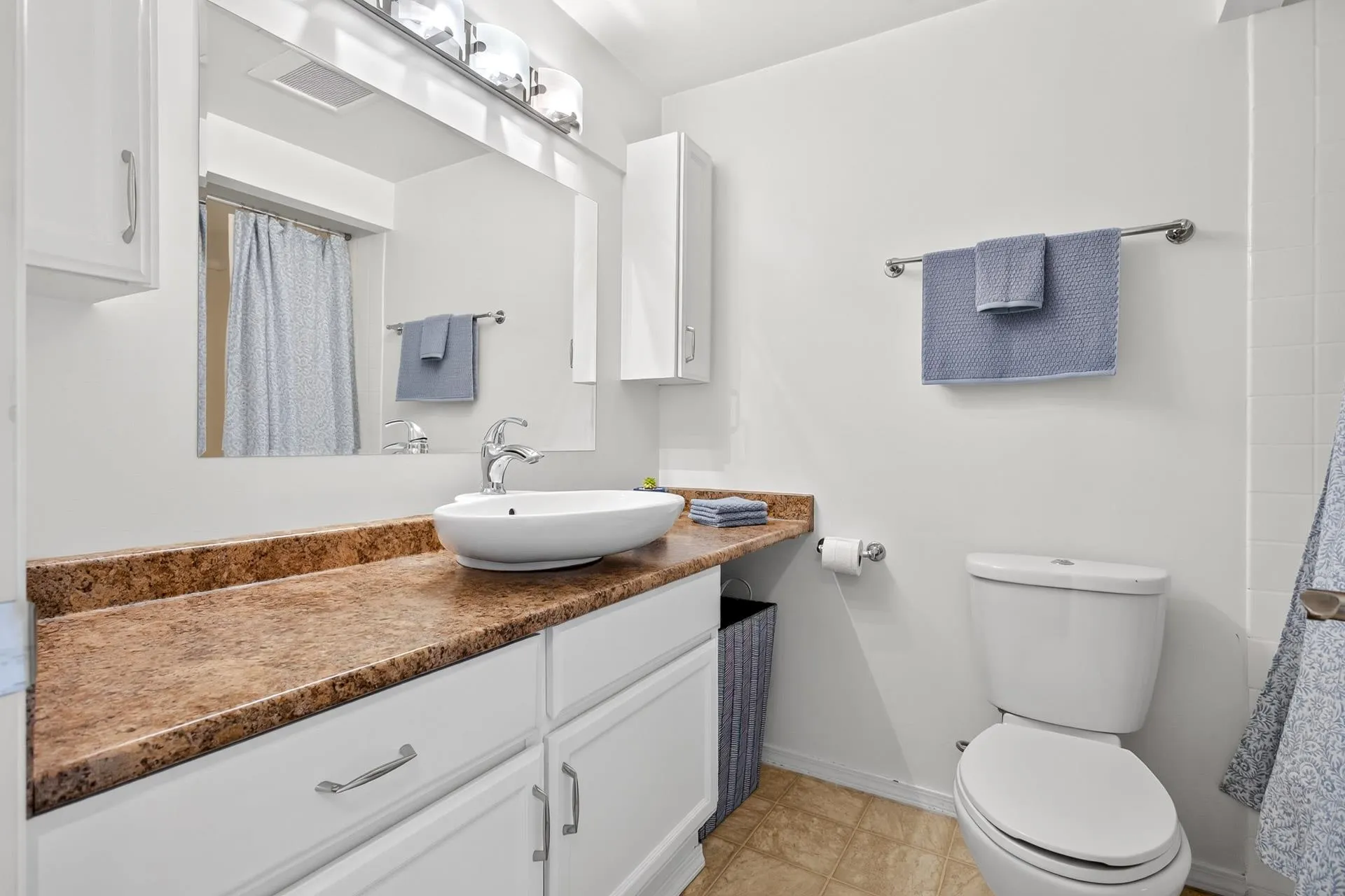 338 Ward Street #201