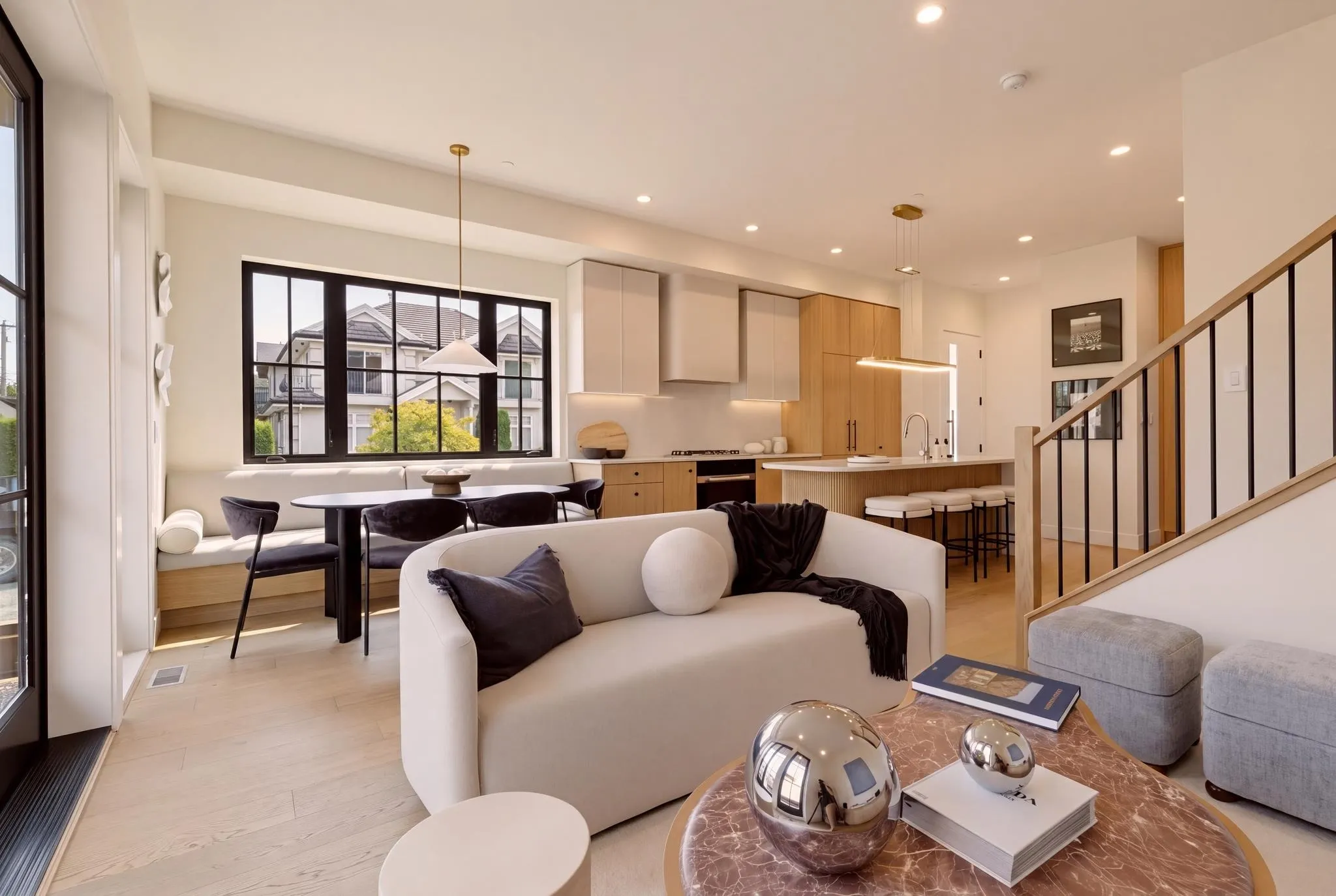 3185 Vine Street #1
