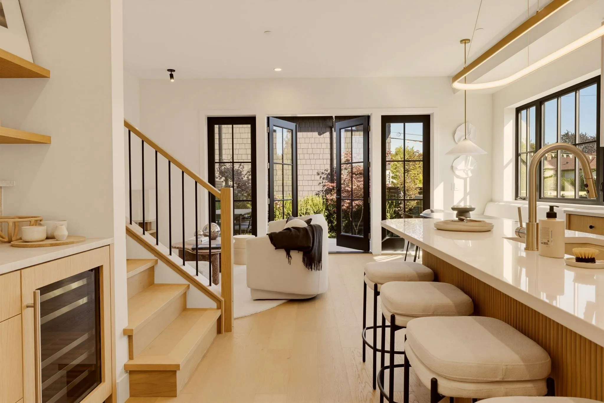 3185 Vine Street #2