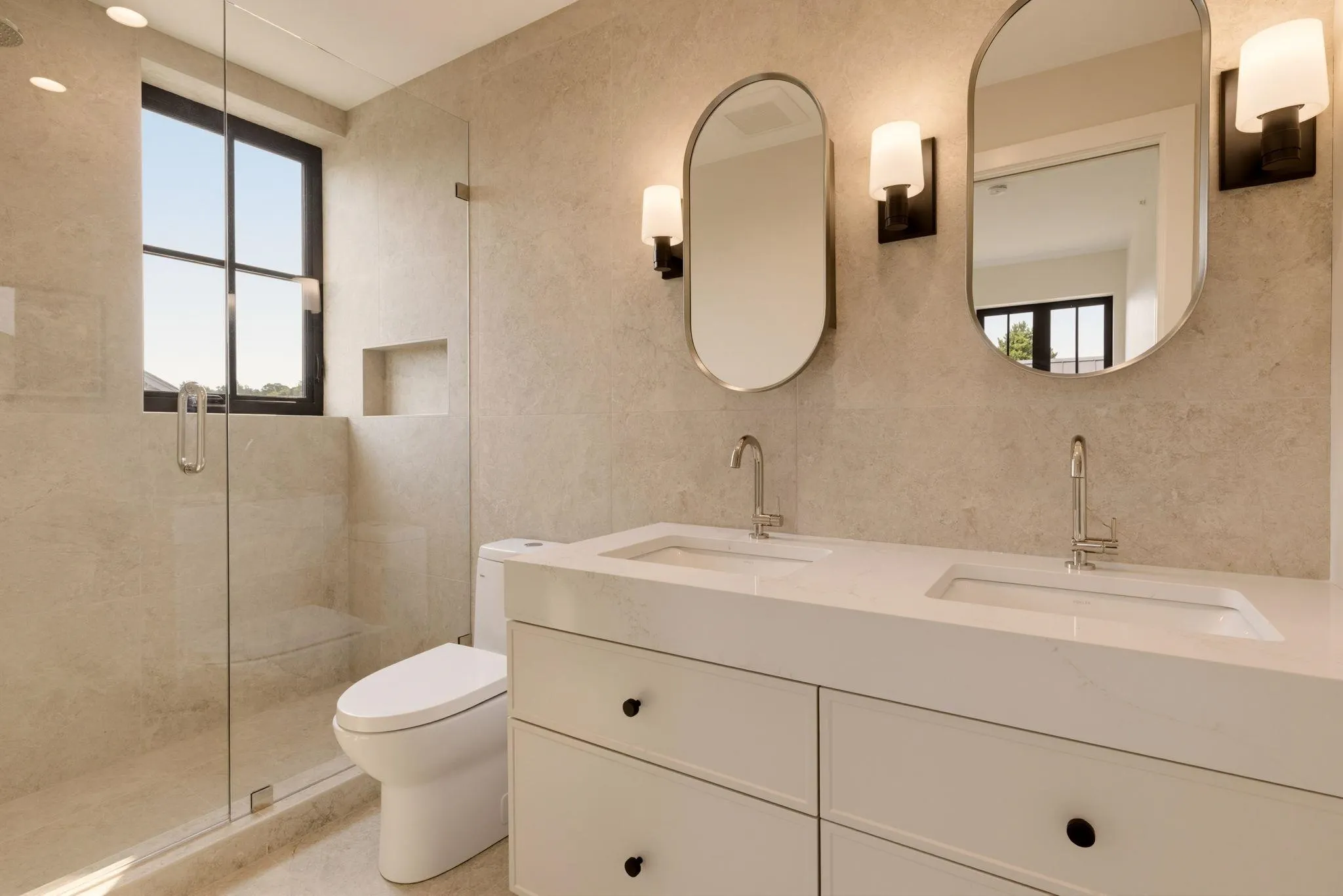 3185 Vine Street #2