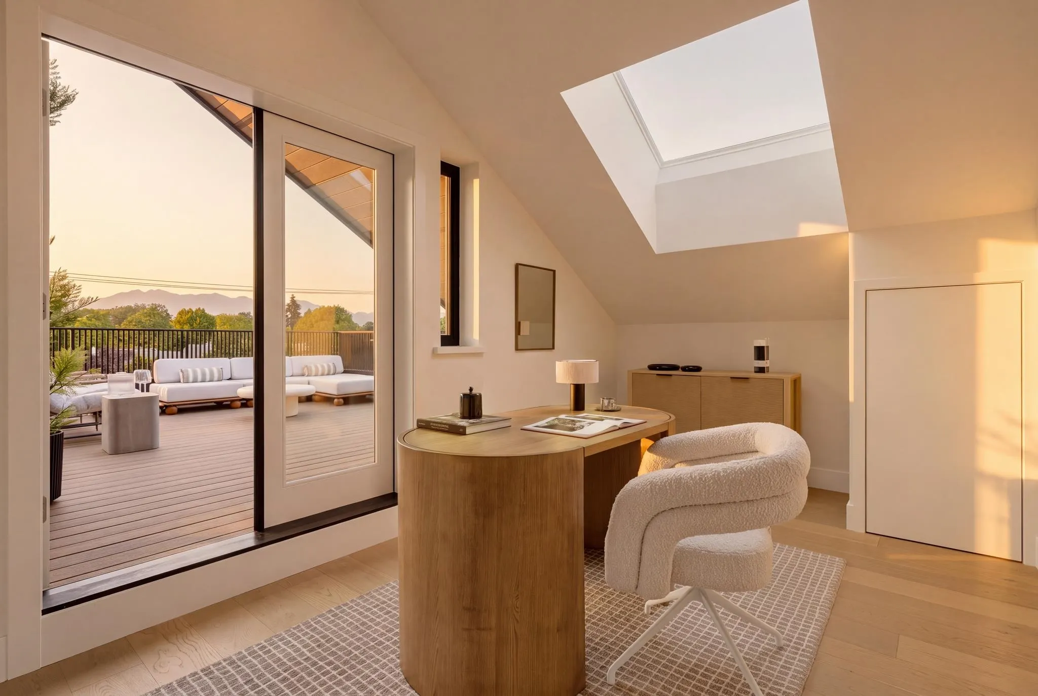 3185 Vine Street #2