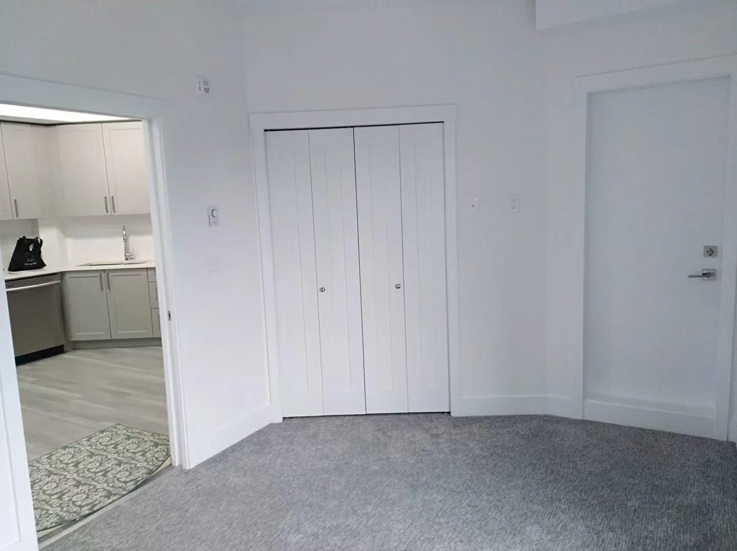 9689 140 Street #5xx