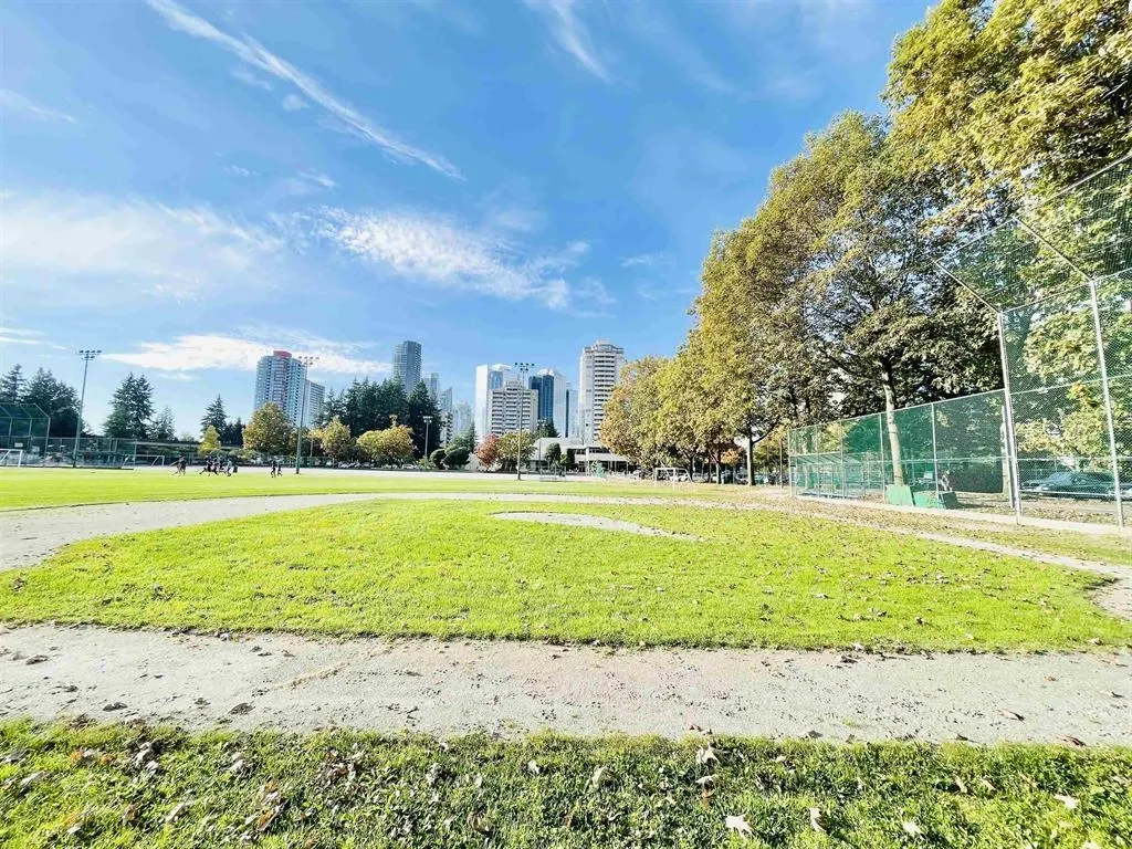 6868 Burlington Avenue #35