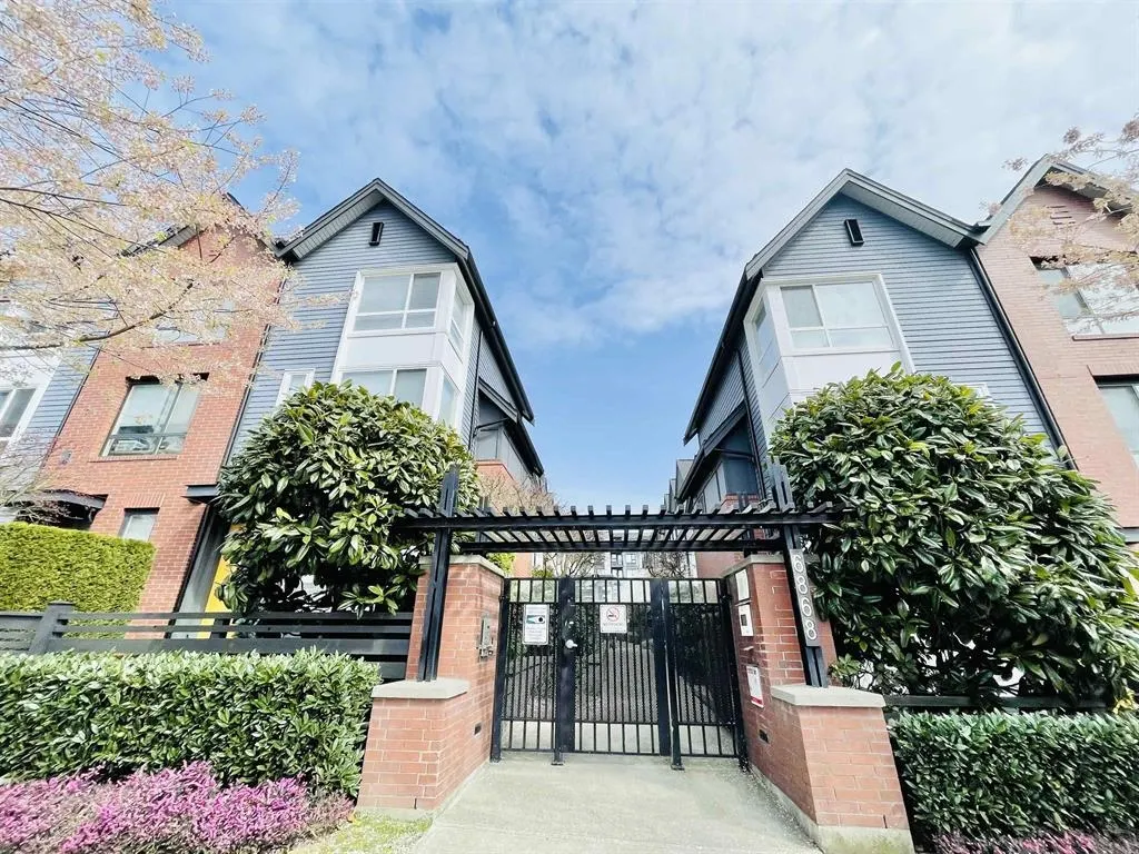 6868 Burlington Avenue #35