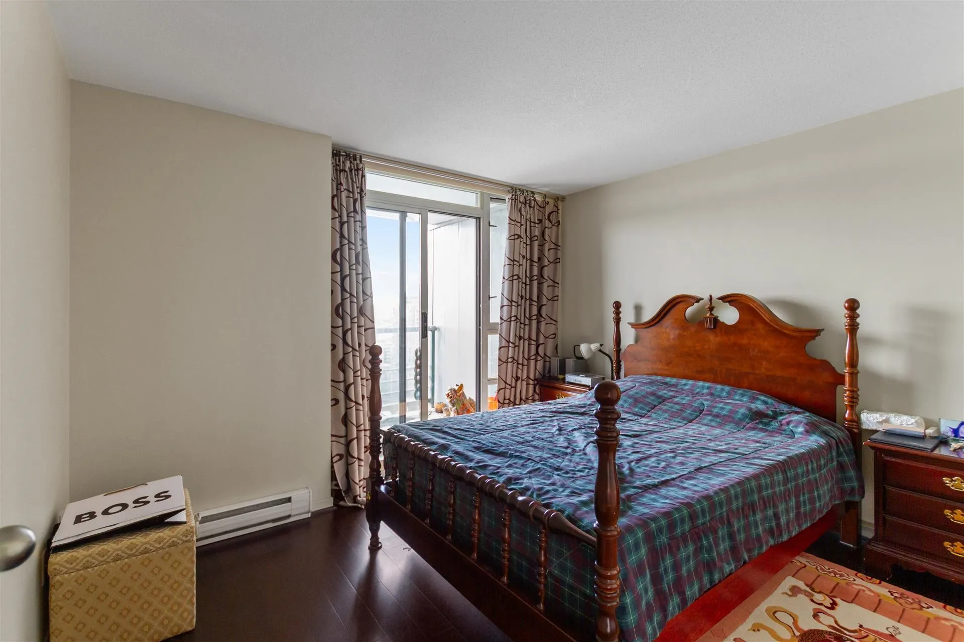 1033 Marinaside Crescent #2306