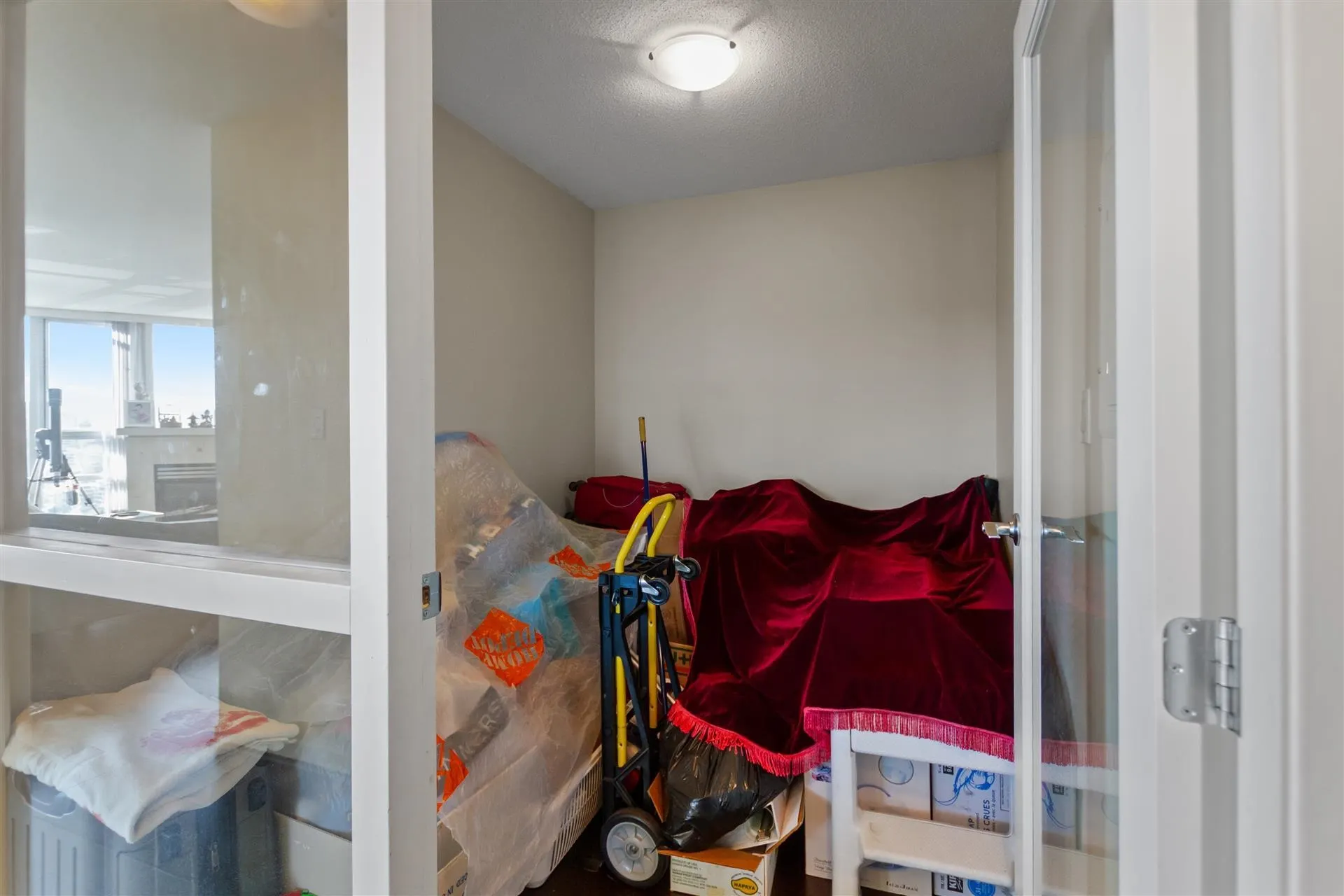 1033 Marinaside Crescent #2306