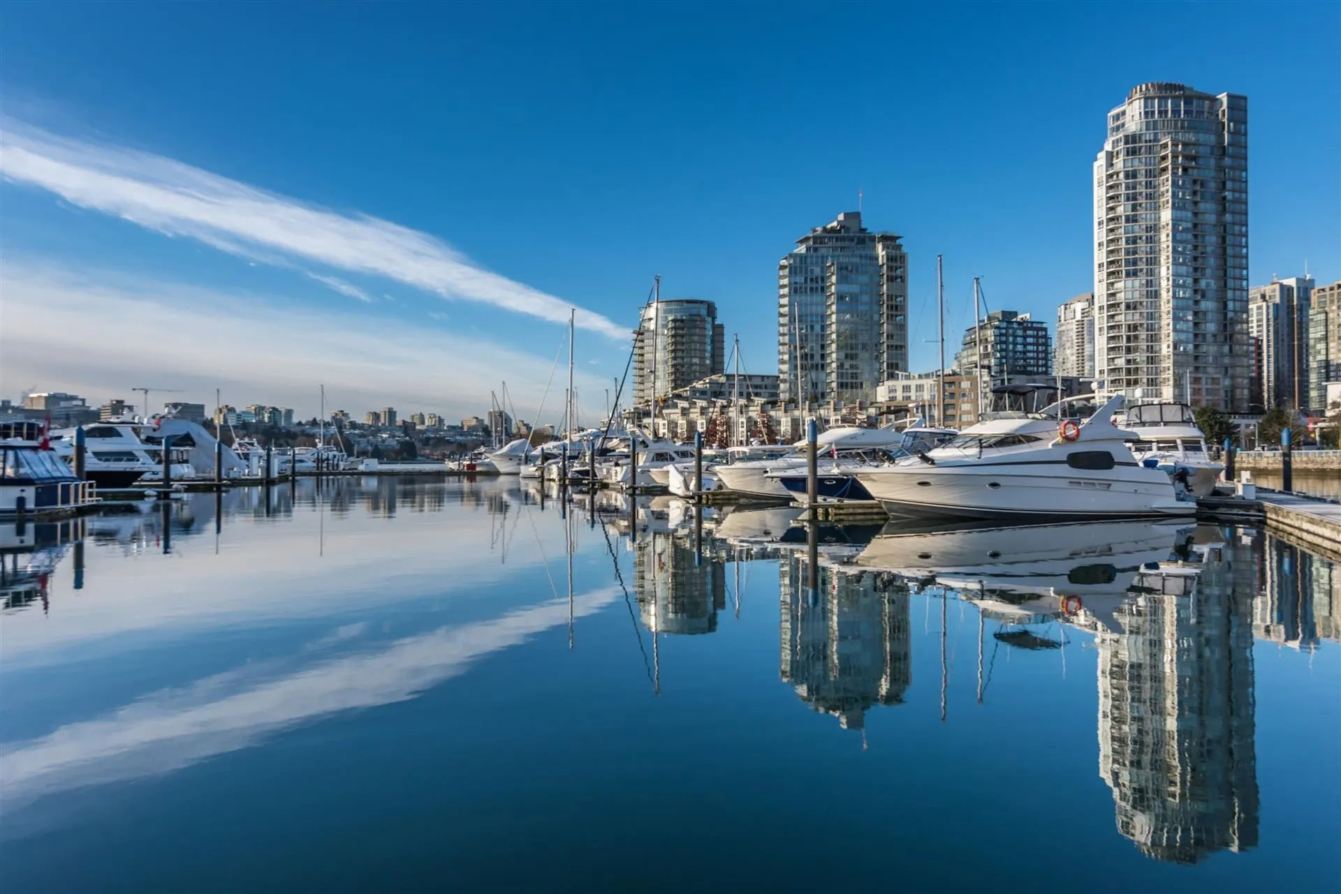 1033 Marinaside Crescent #2306