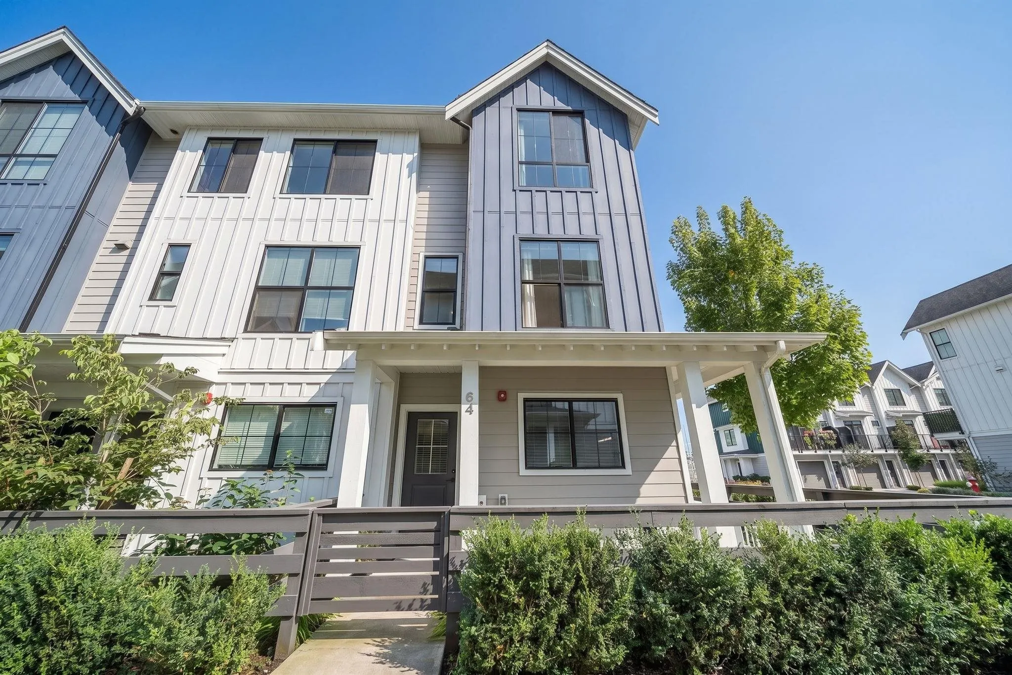 488 Furness Street #64