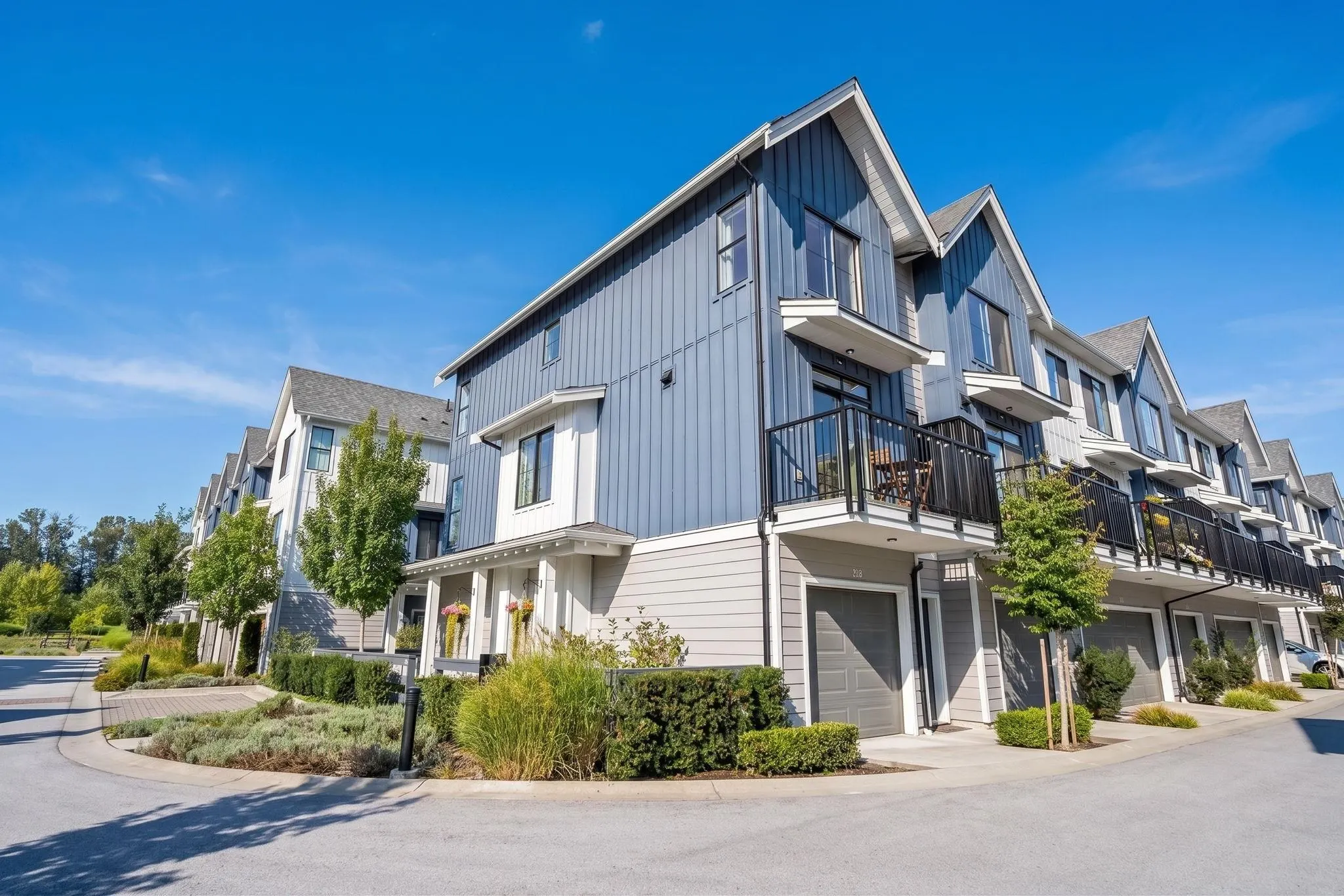 488 Furness Street #64