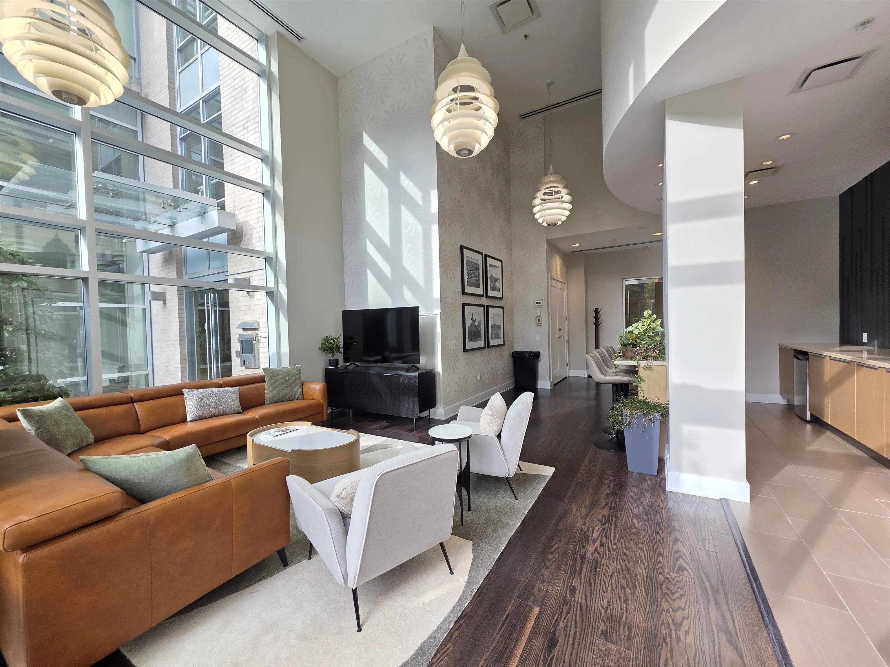 1616 Columbia Street #209