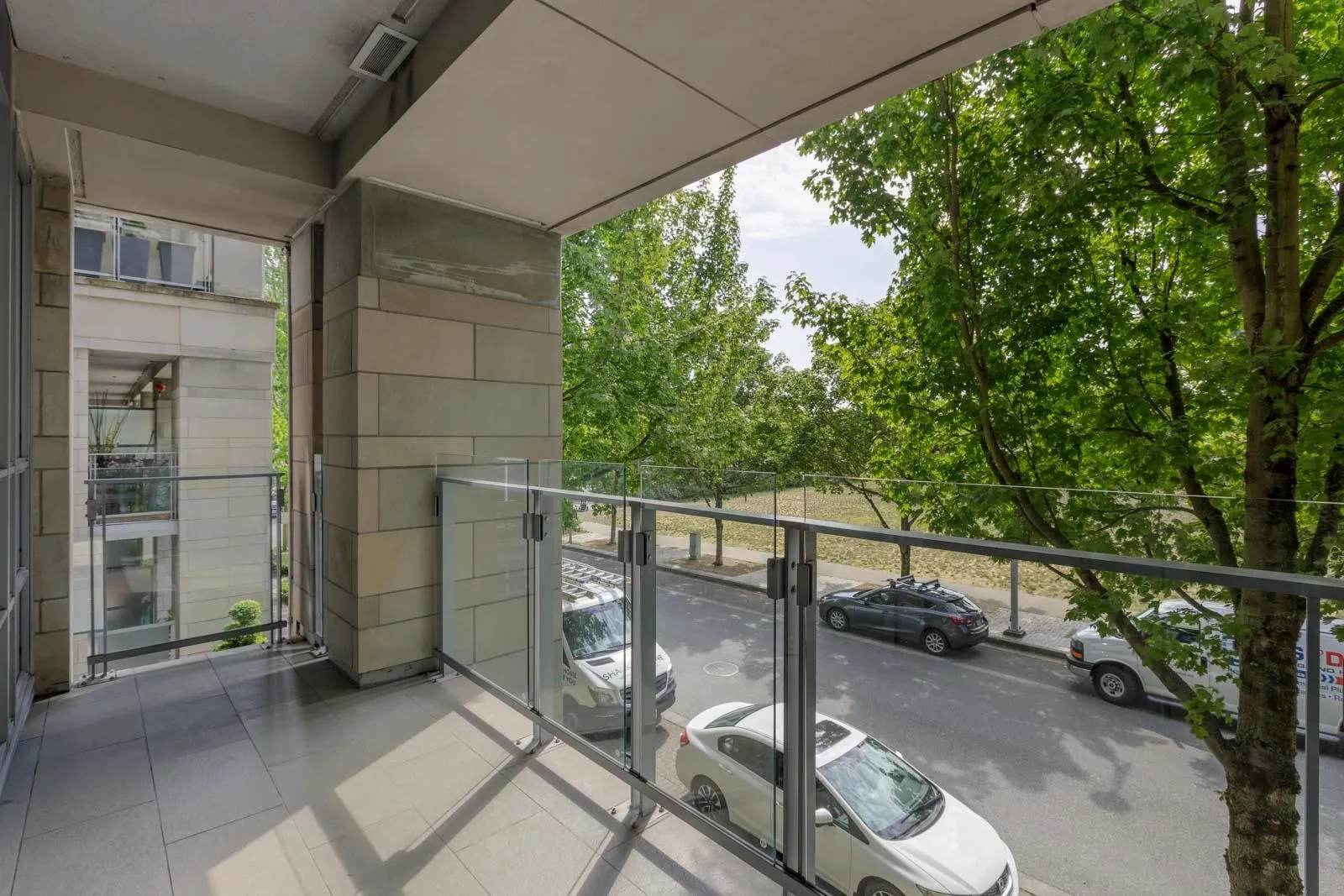 1616 Columbia Street #209