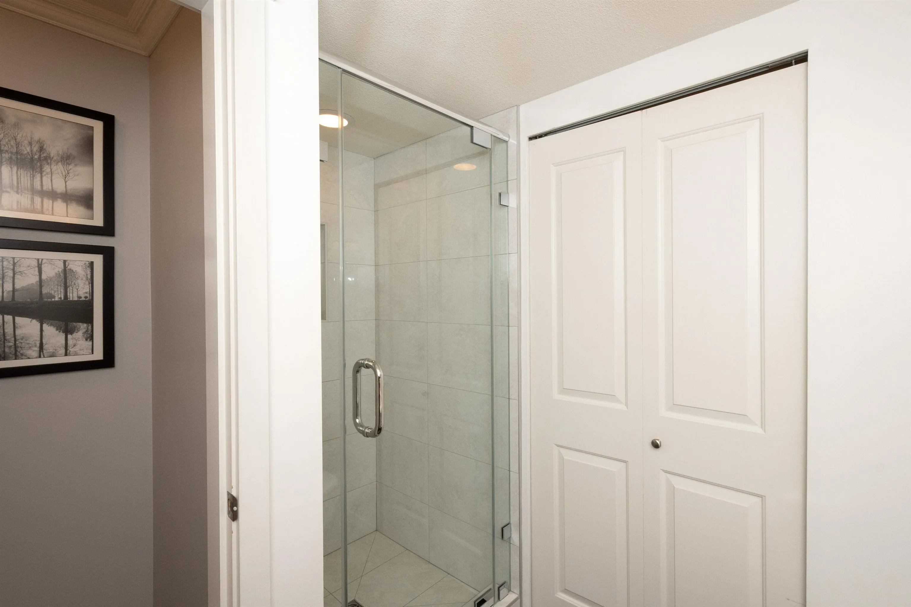 300 Klahanie Drive #204