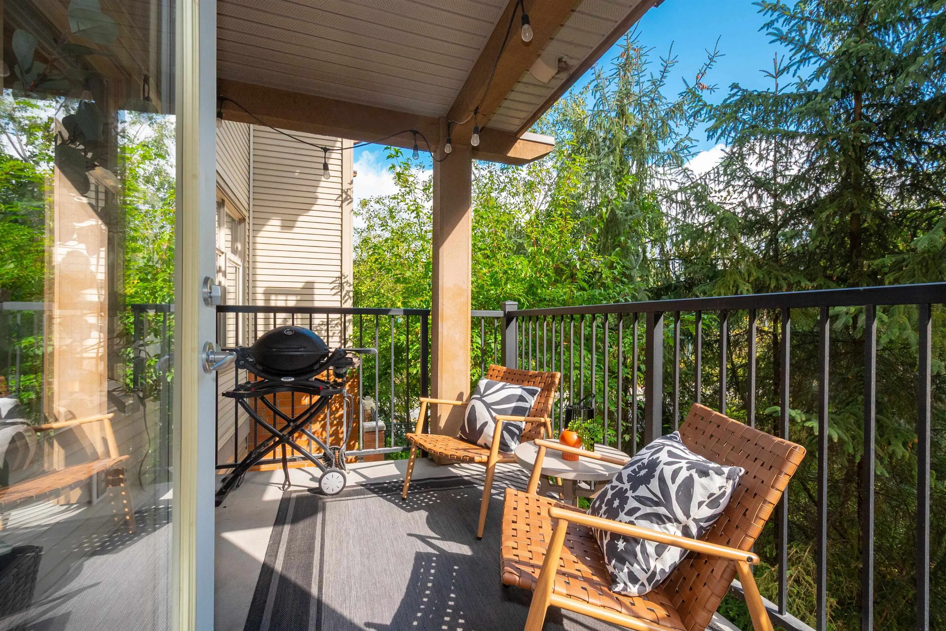 300 Klahanie Drive #204