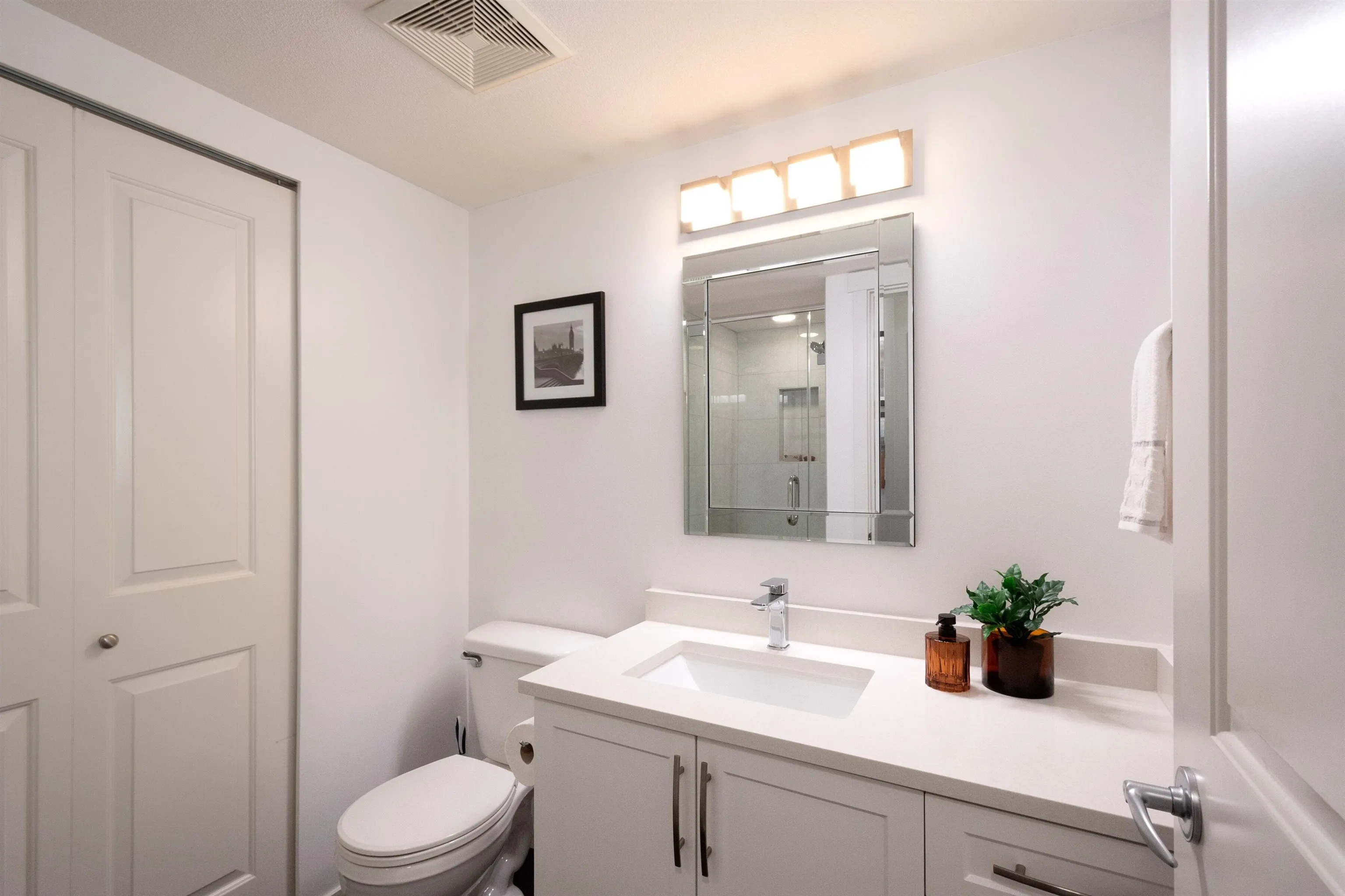 300 Klahanie Drive #204