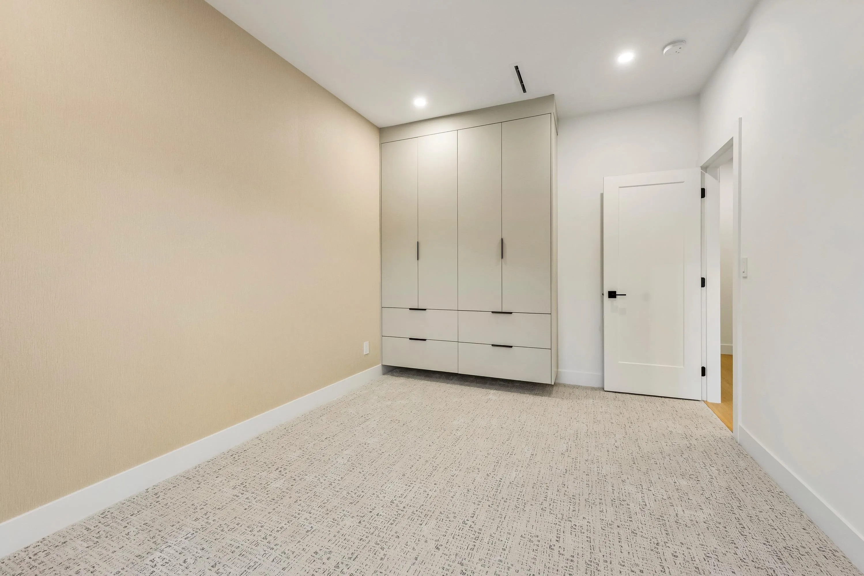 3940 Eton Street #3