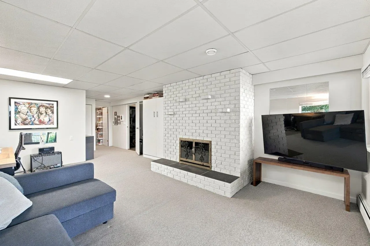 330 N Gamma Avenue