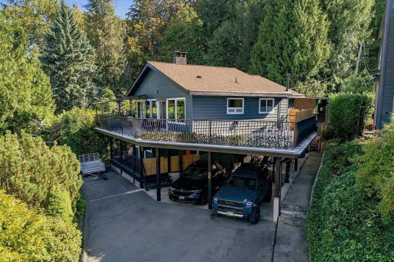 330 N Gamma Avenue