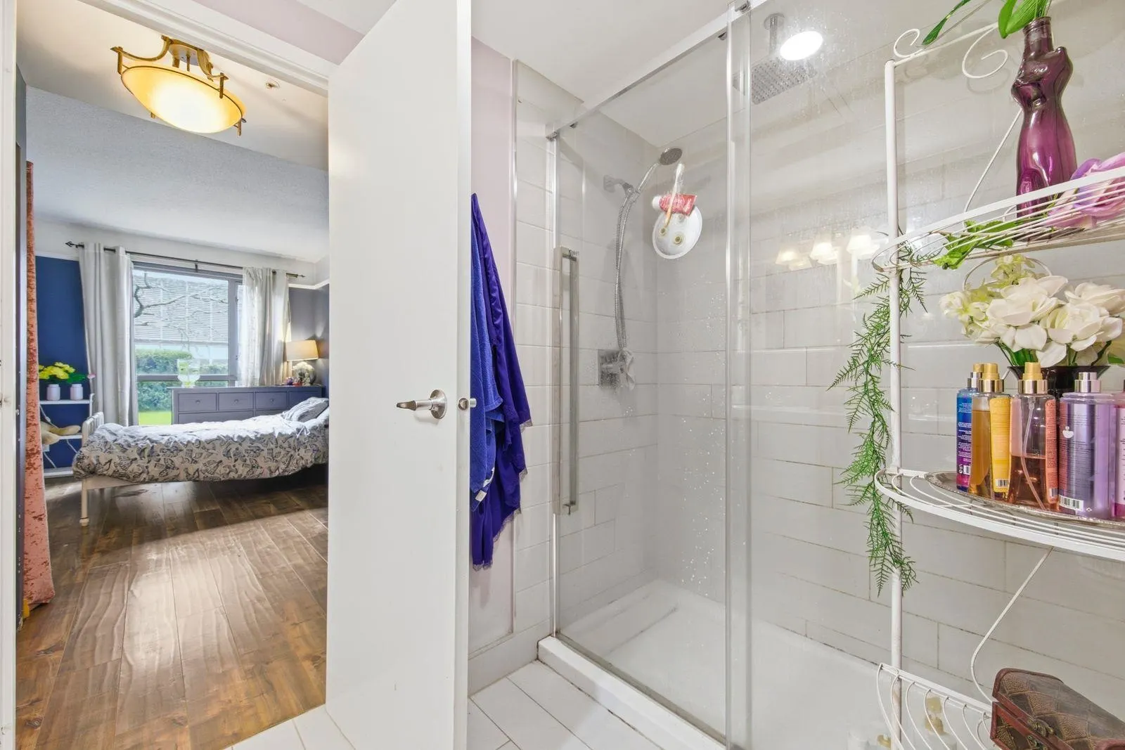 828 Agnes Street #101