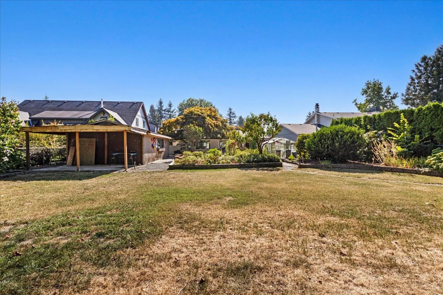 45985 Collins Drive