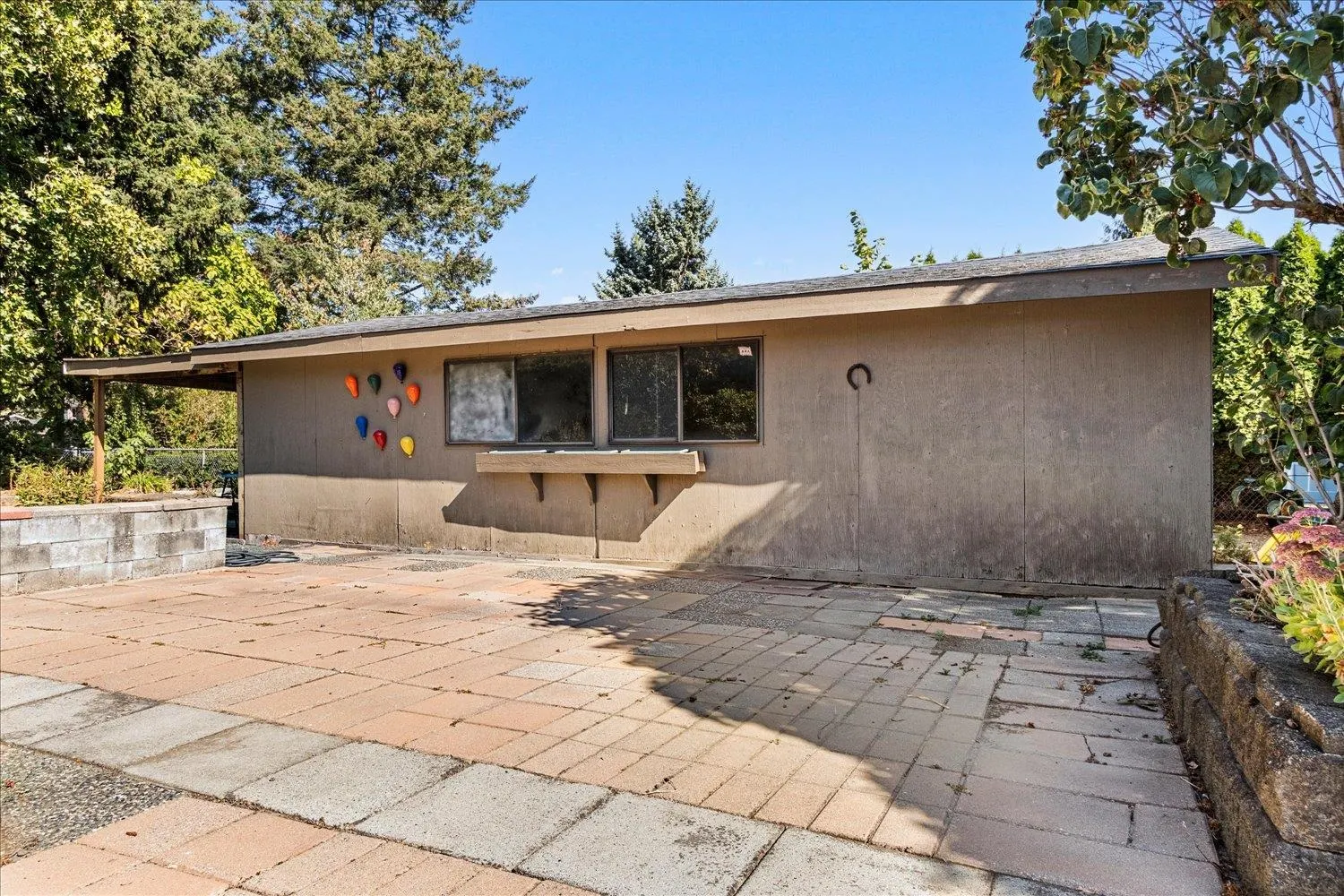 45985 Collins Drive