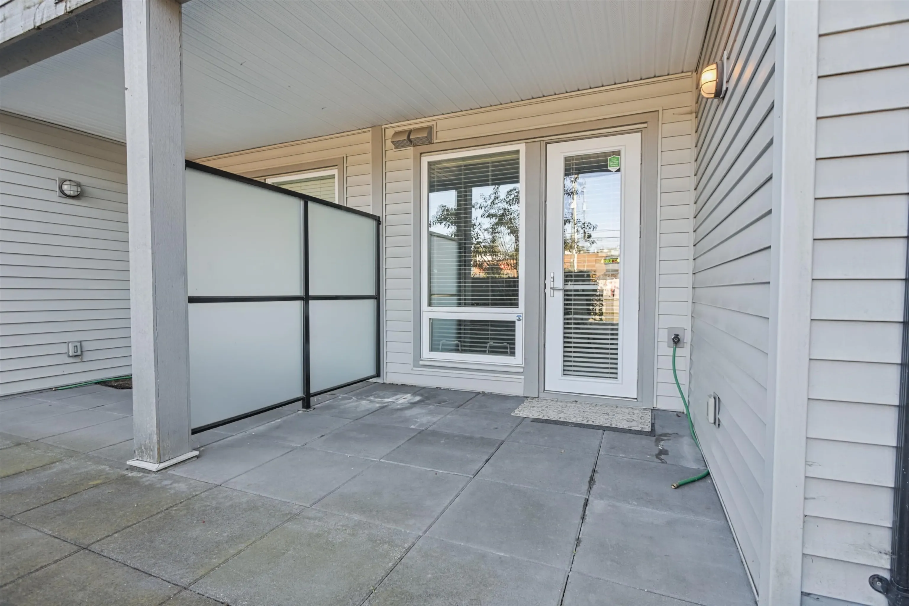 15628 104 Avenue #101
