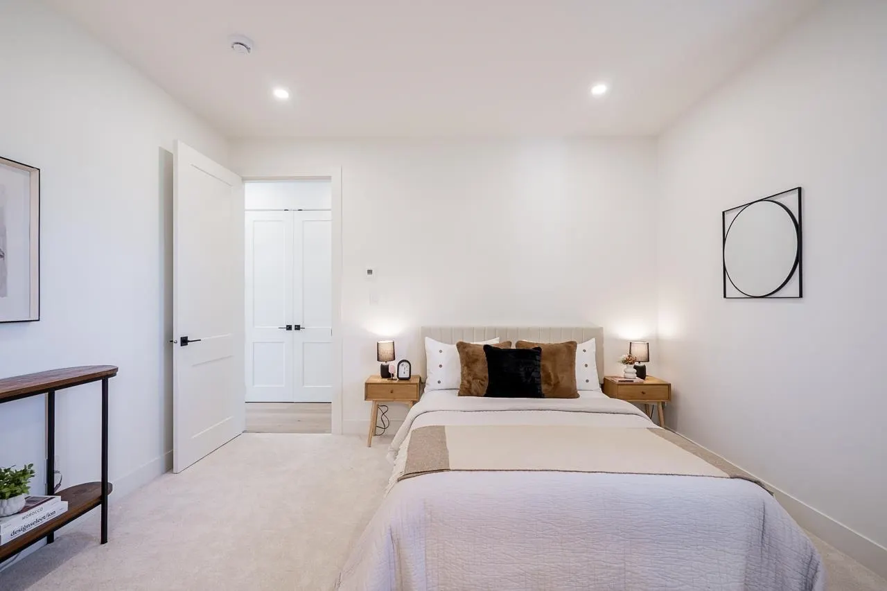 1229 Stellers Jay Place