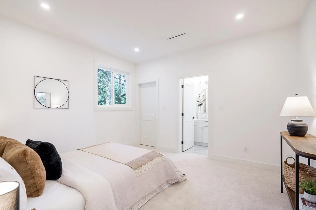 1229 Stellers Jay Place