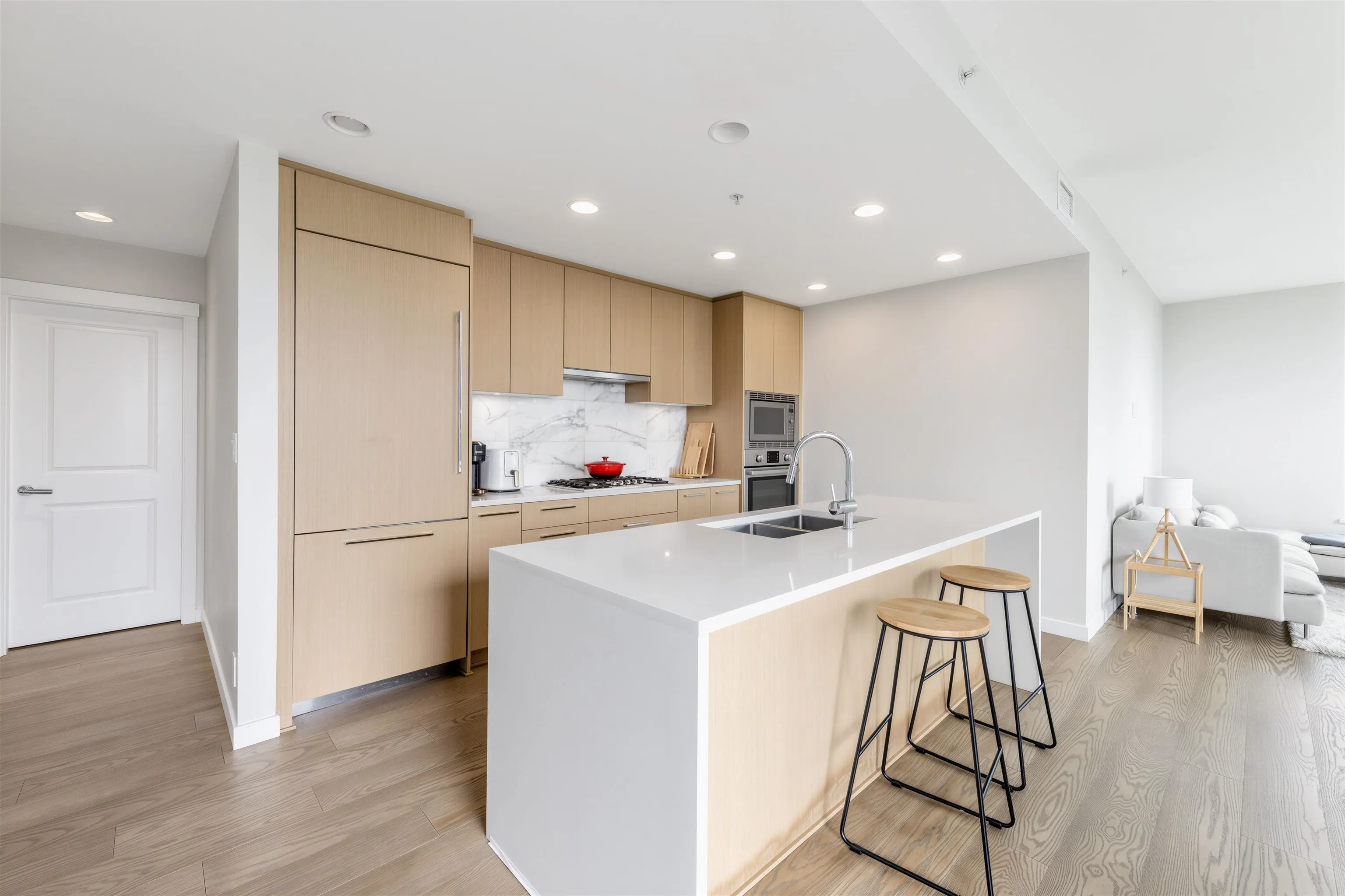 3533 Ross Drive #909