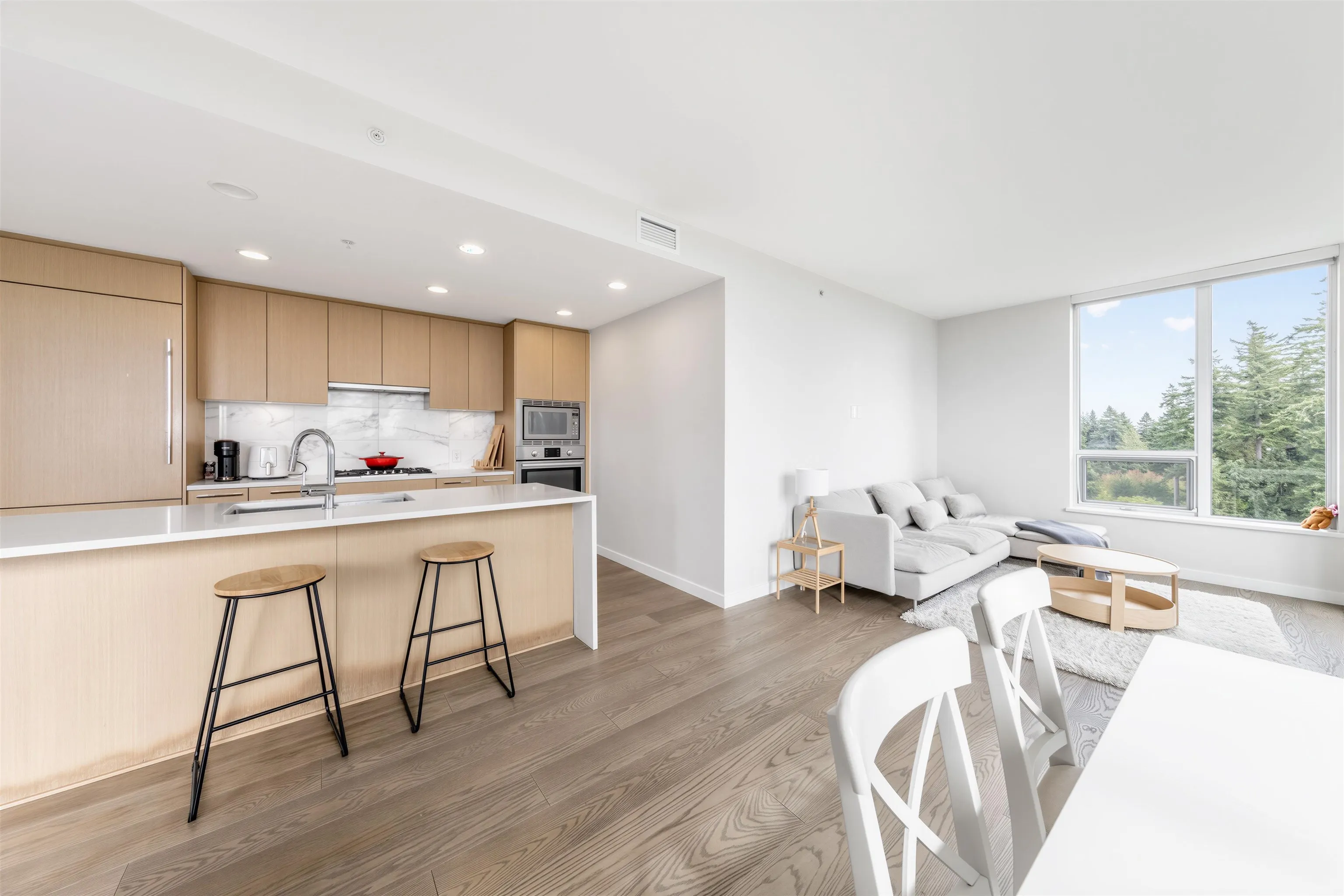 3533 Ross Drive #909
