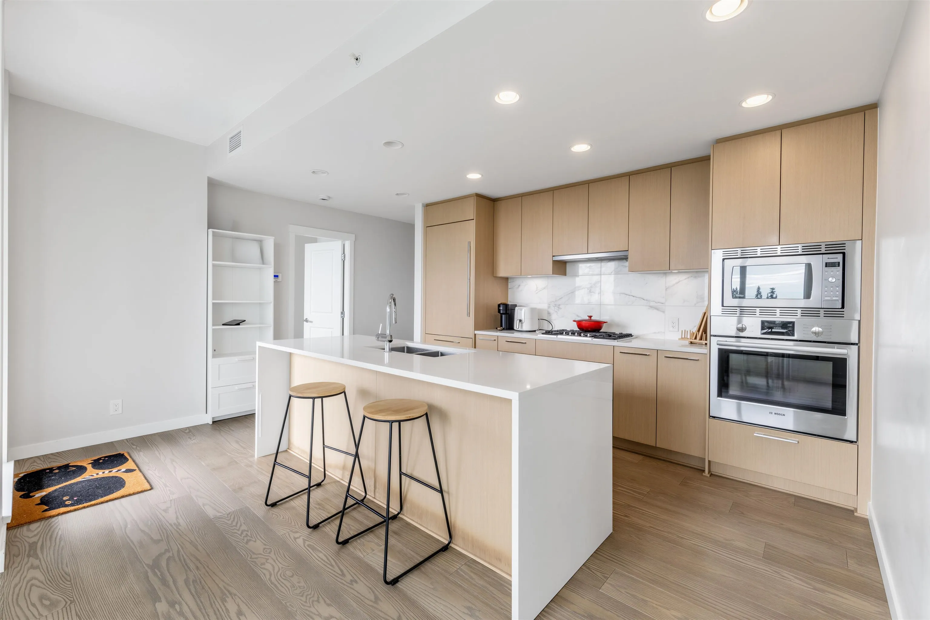 3533 Ross Drive #909