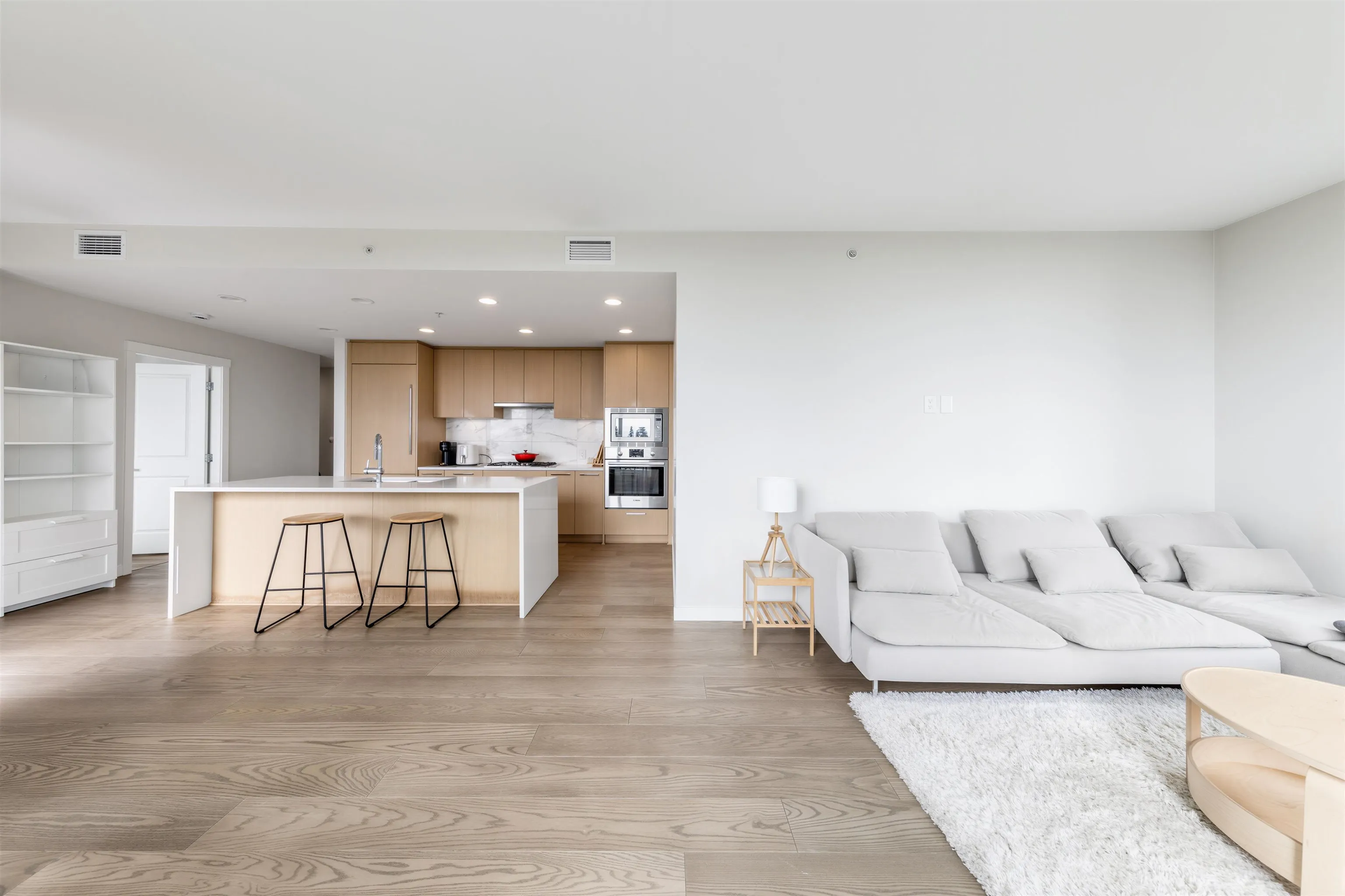 3533 Ross Drive #909