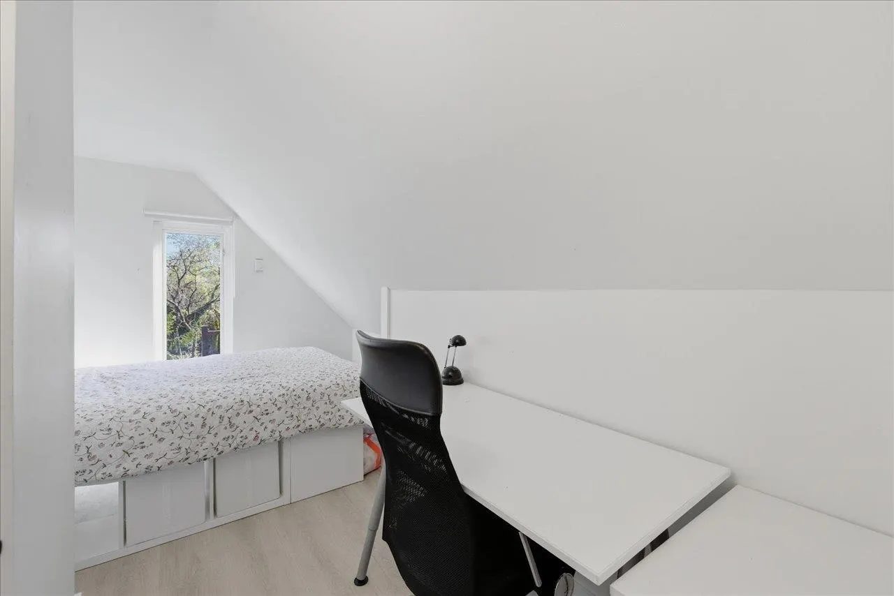 14 W 14th Avenue