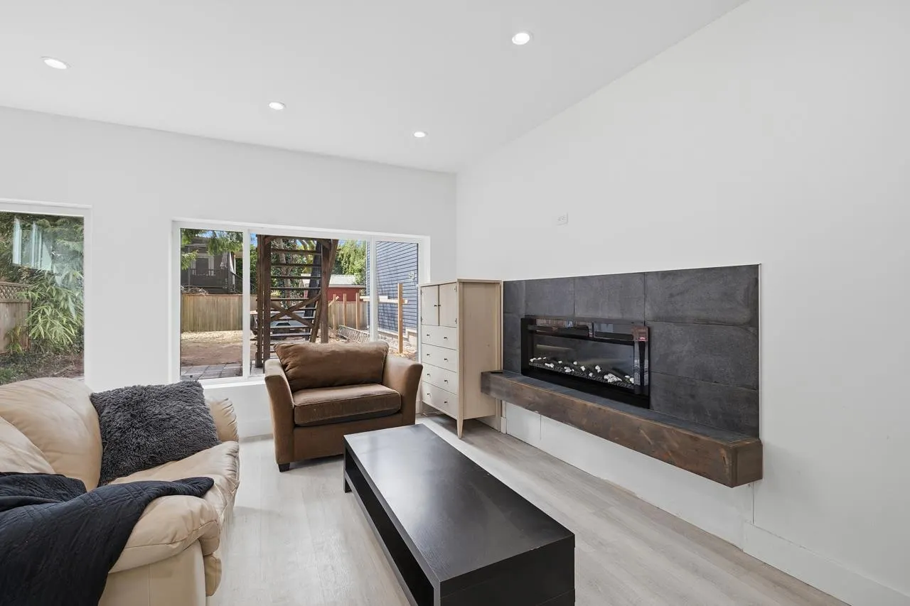 14 W 14th Avenue